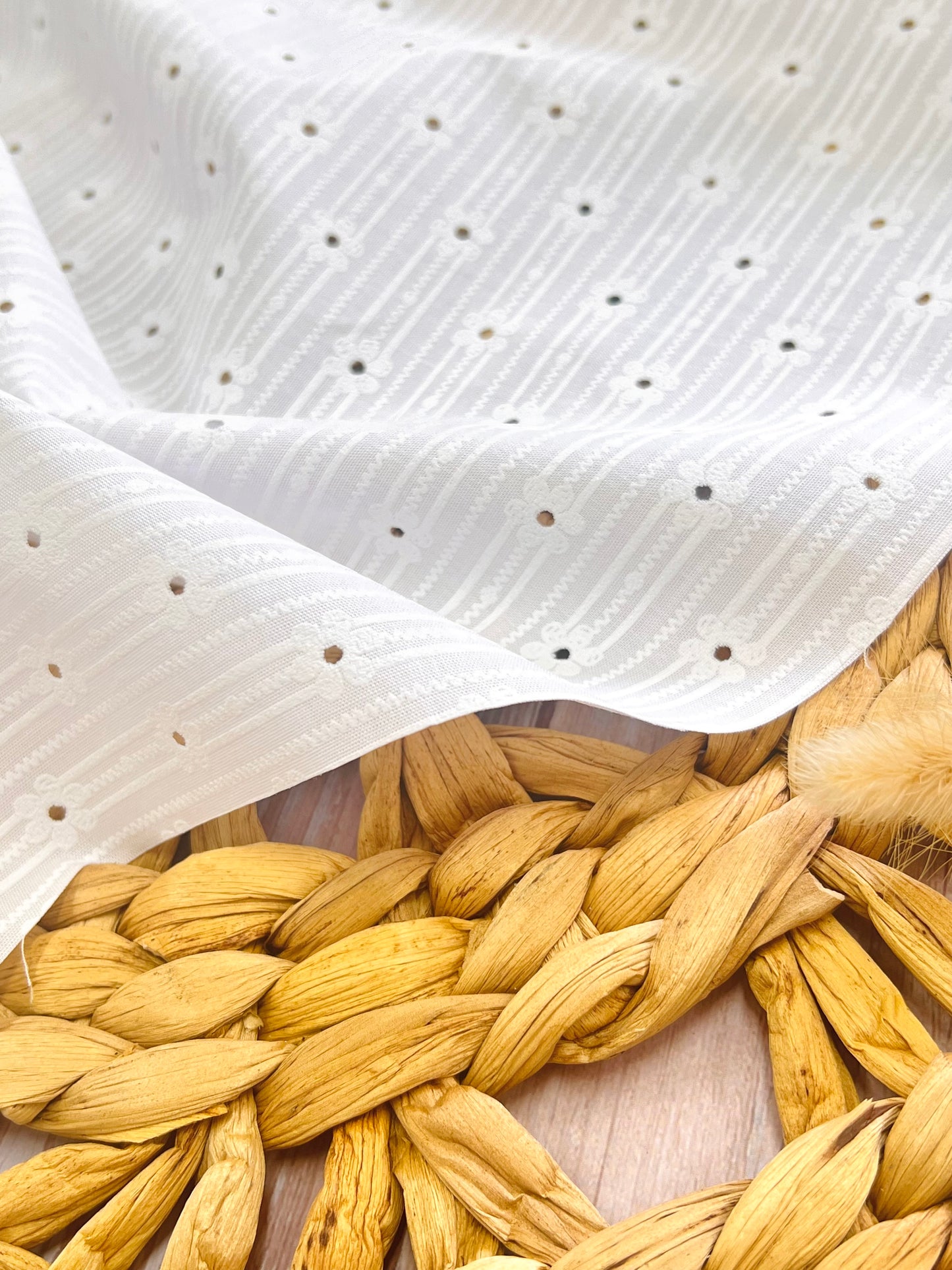 Printed Holl Out Cotton Mini Flower