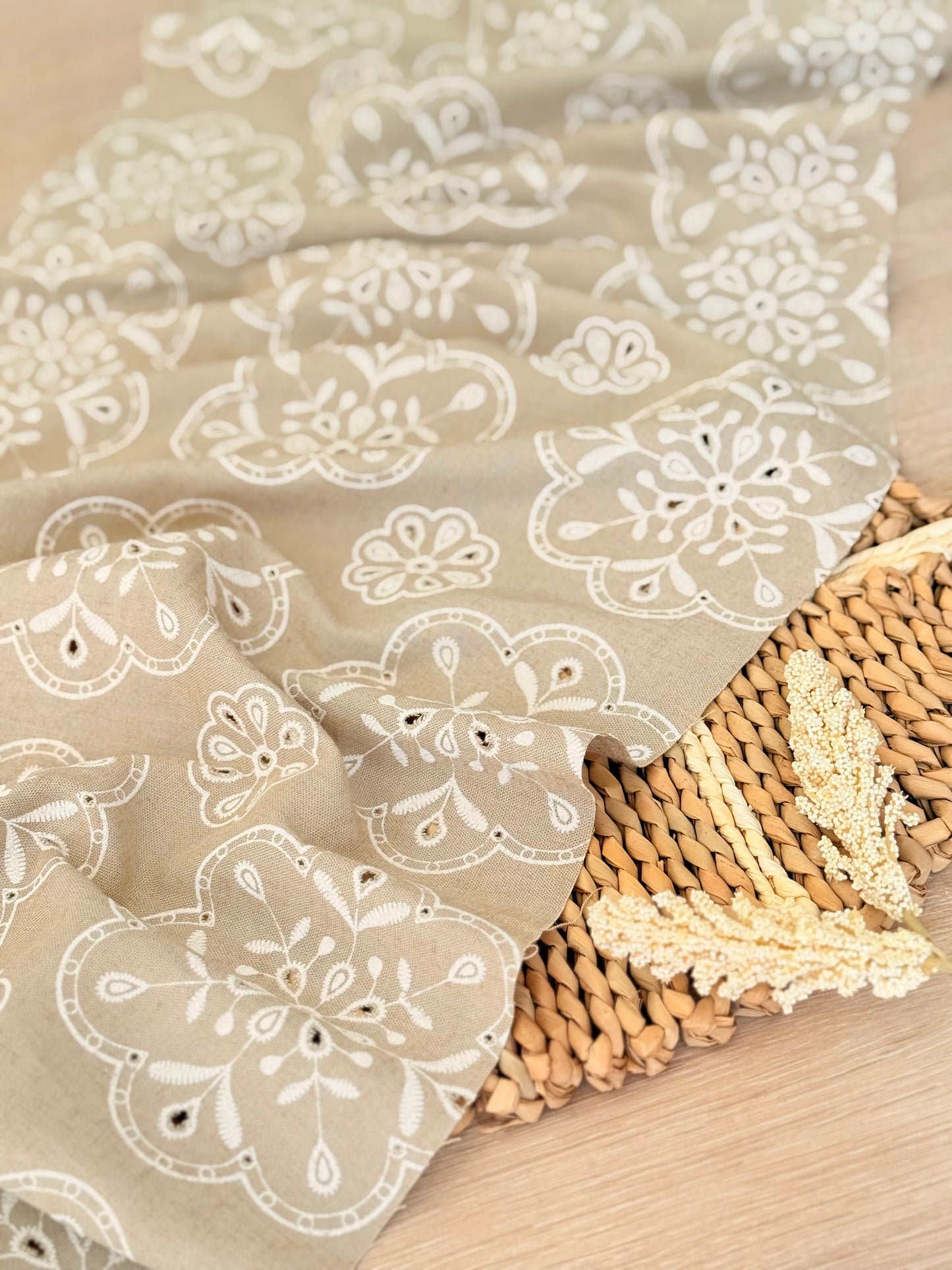 Holl Out Printed Linen 18
