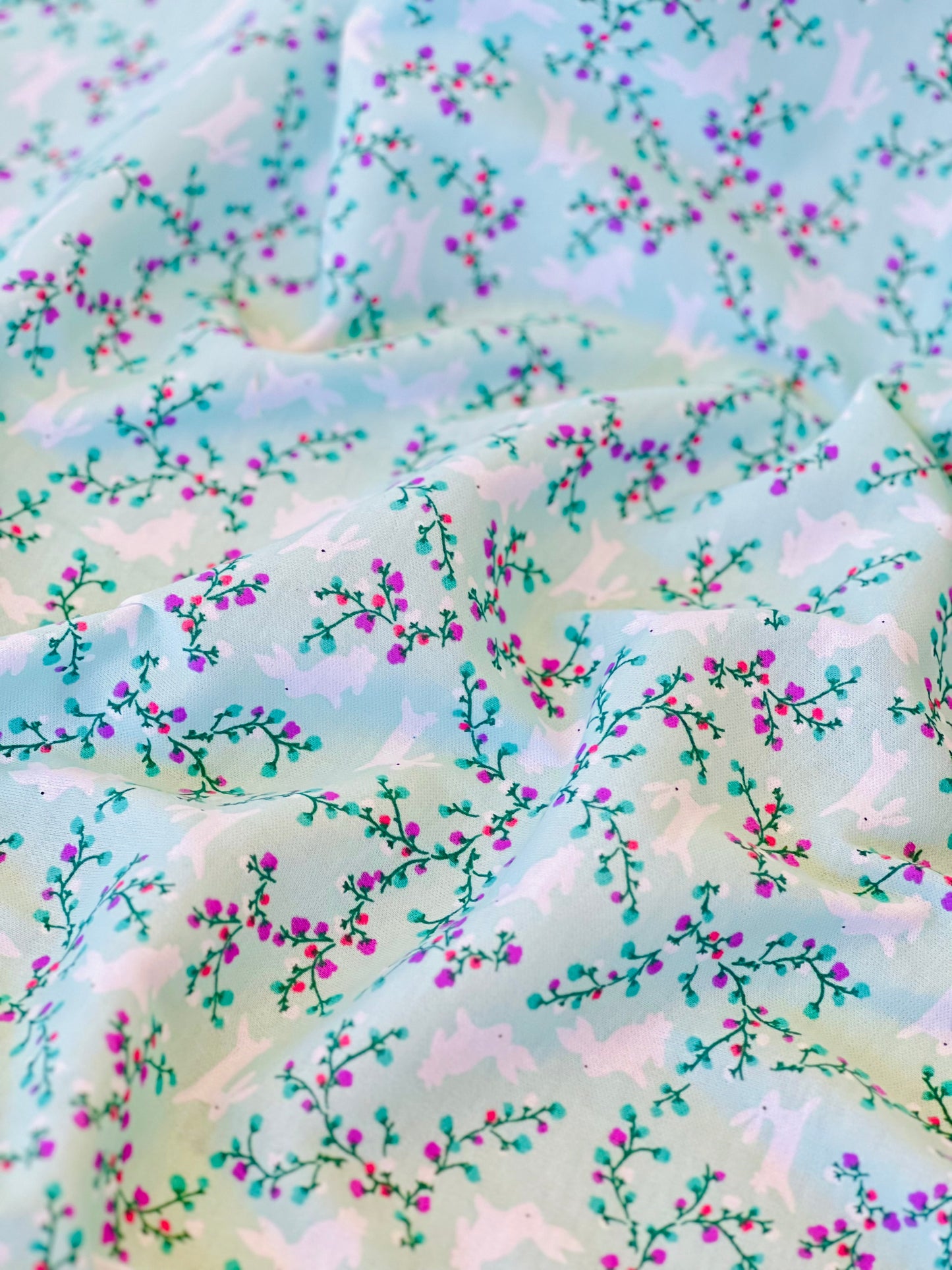 Interlock Rabbits & Flowers