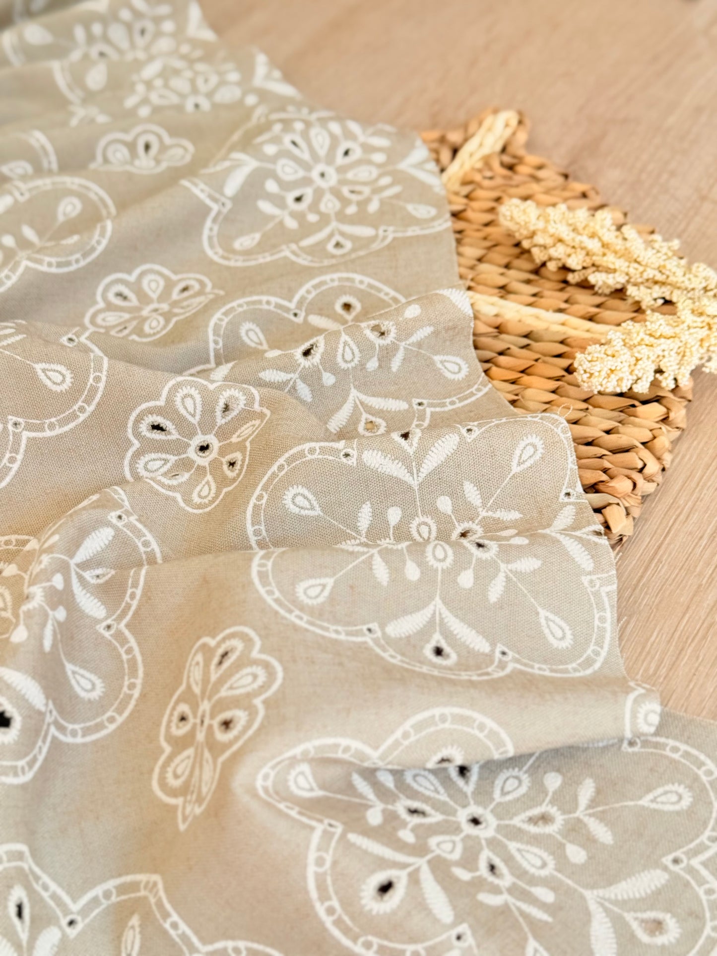 Holl Out Printed Linen 18