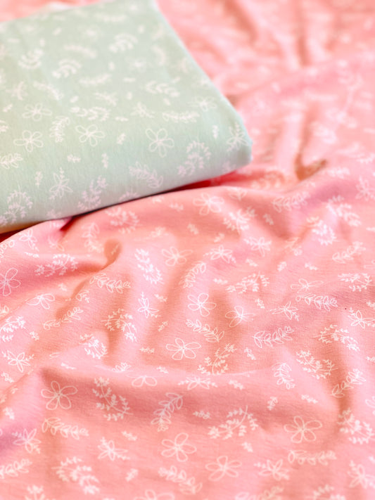 Interlock Boho Flowers