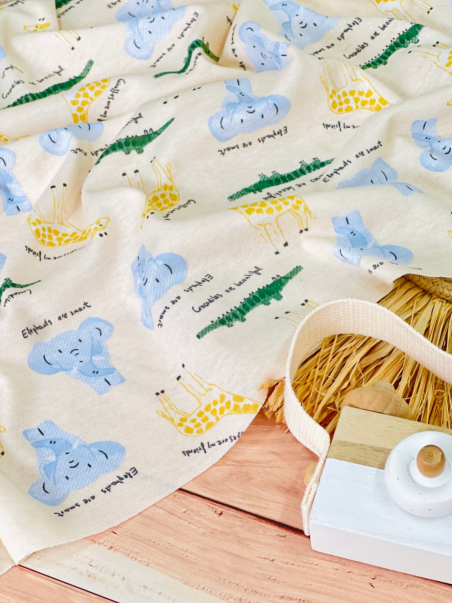 Interlock Safari Friends