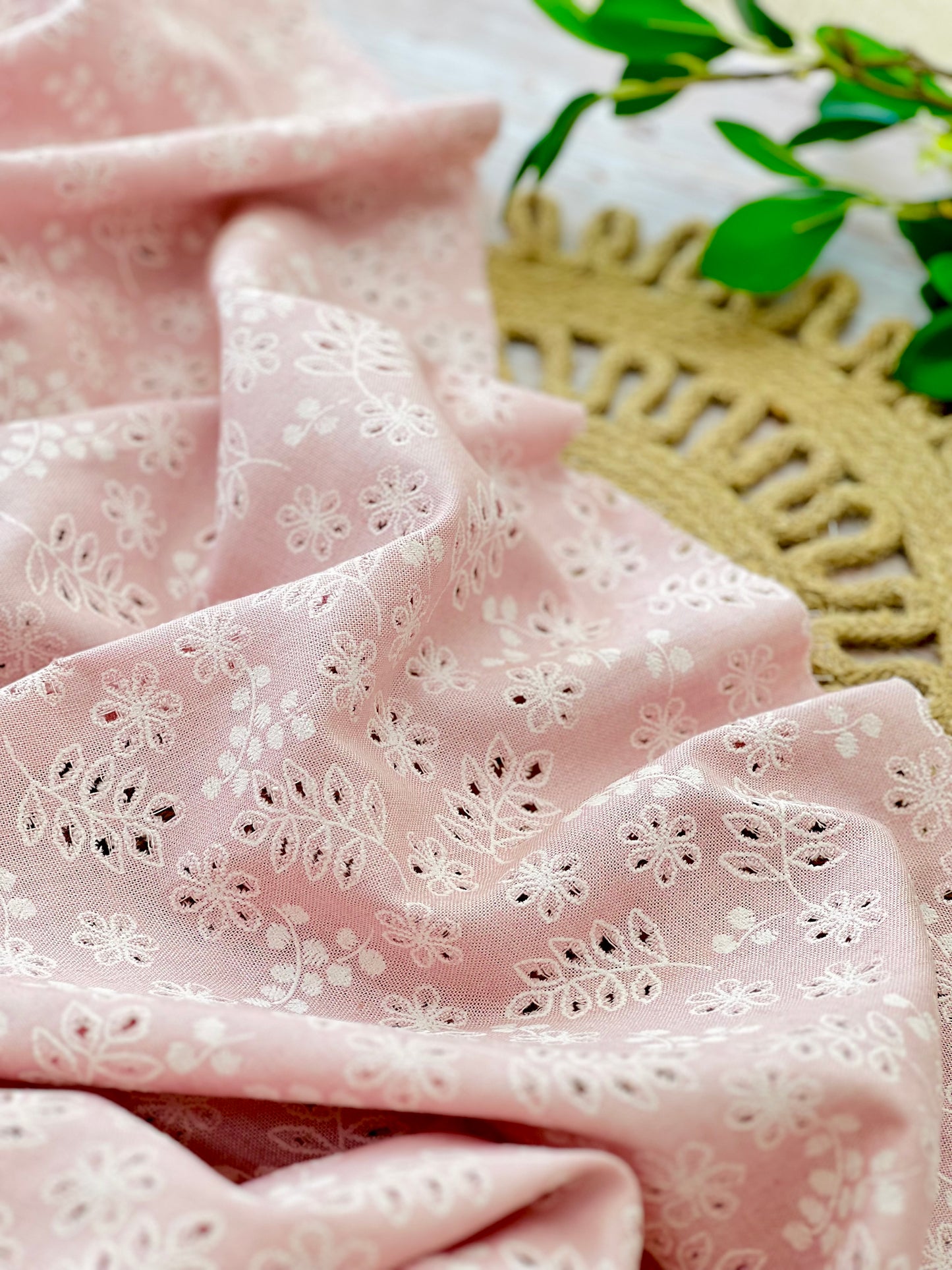 Holl Out Printed Linen 09