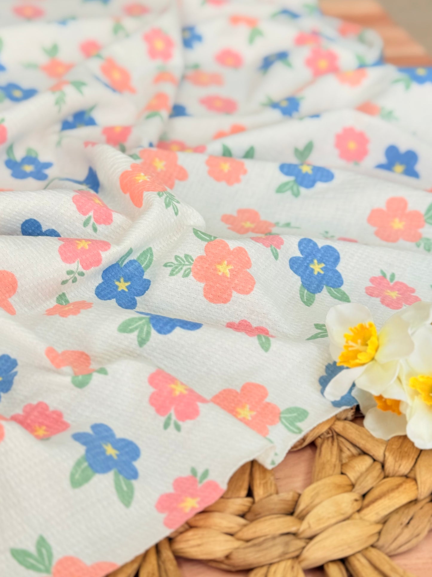 Knitted Seersucker Blooming Whispers