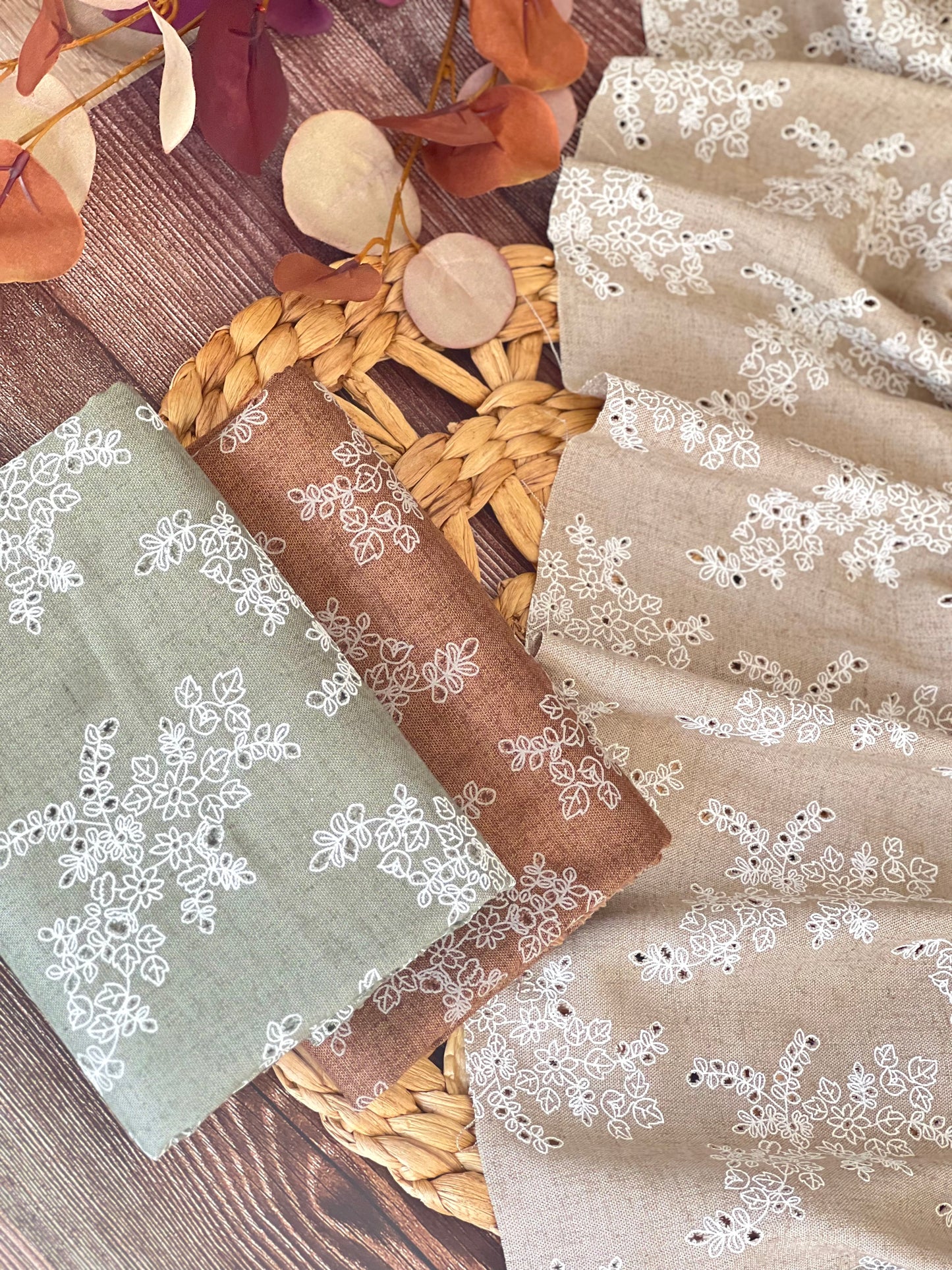 Holl Out Printed Linen 12
