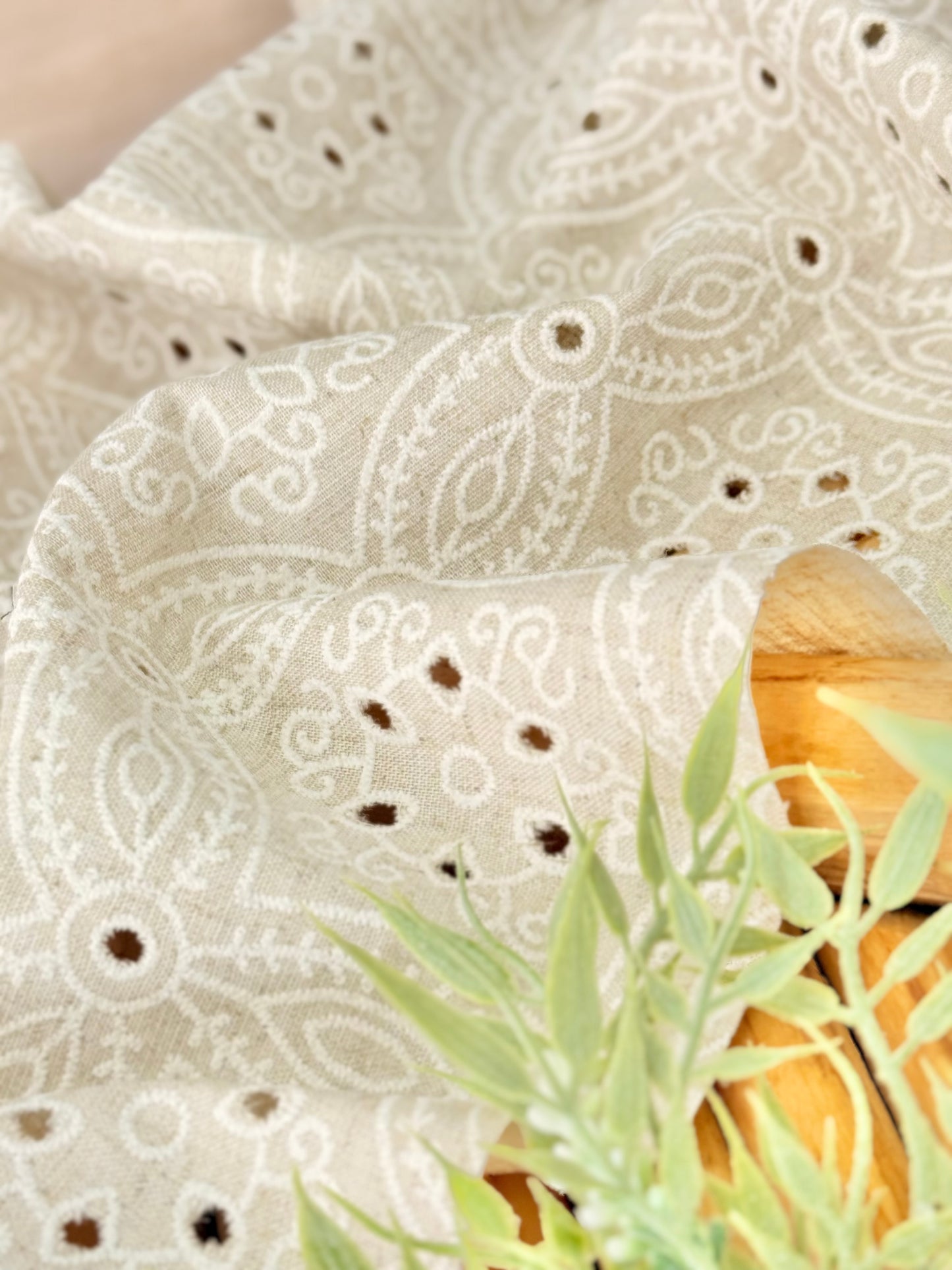 Holl Out Printed Linen 15