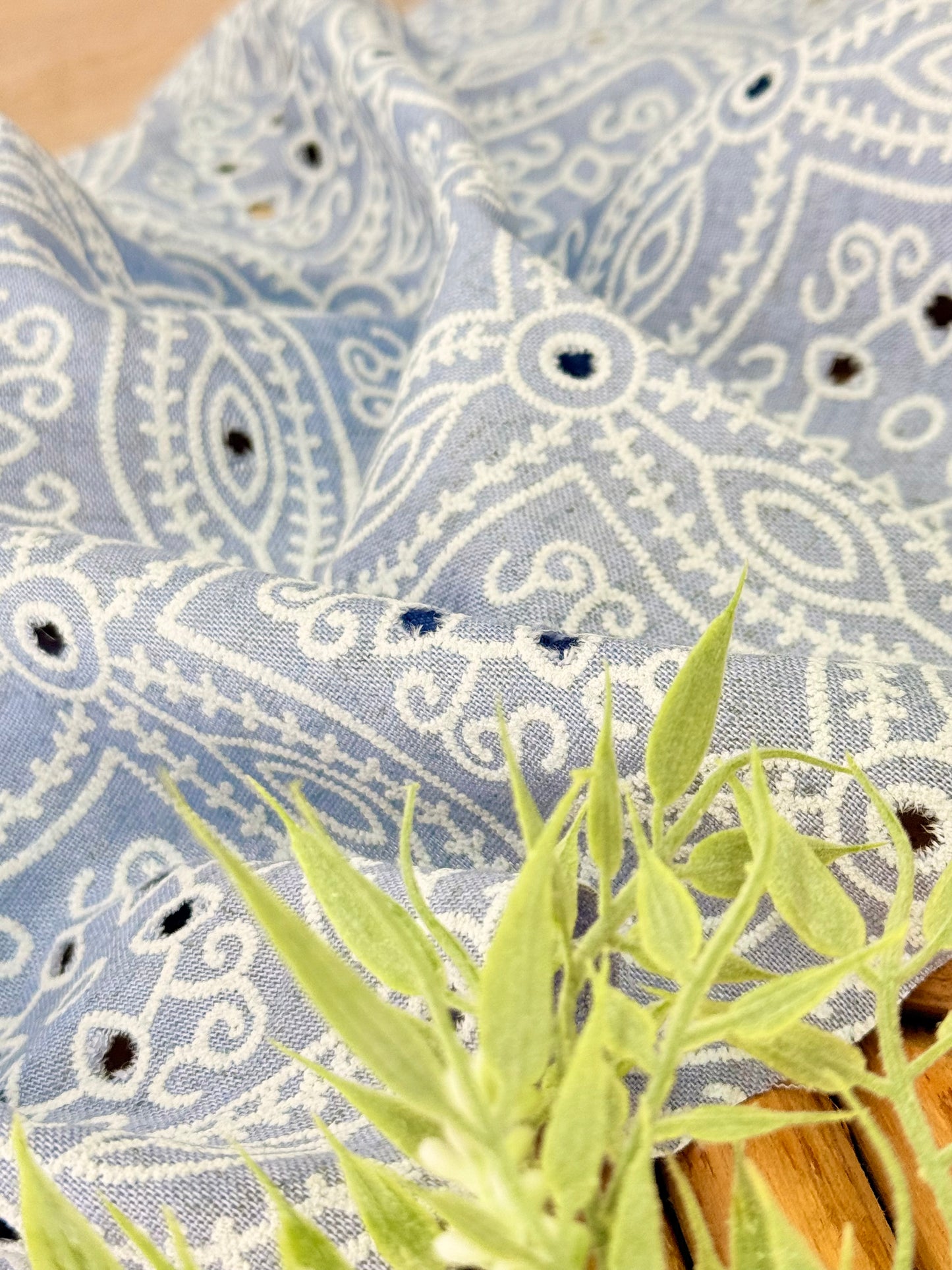 Holl Out Printed Linen 15