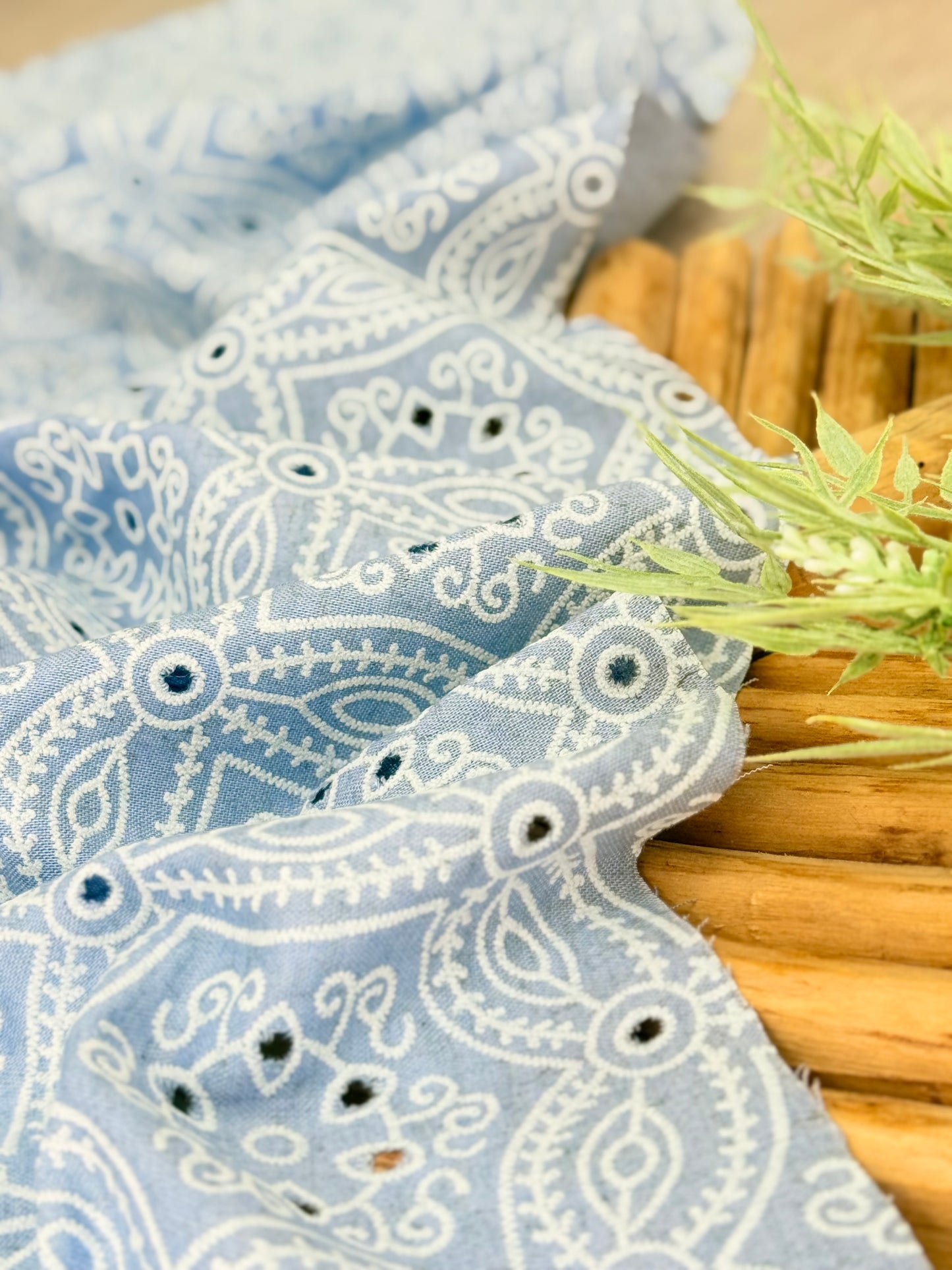 Holl Out Printed Linen 15