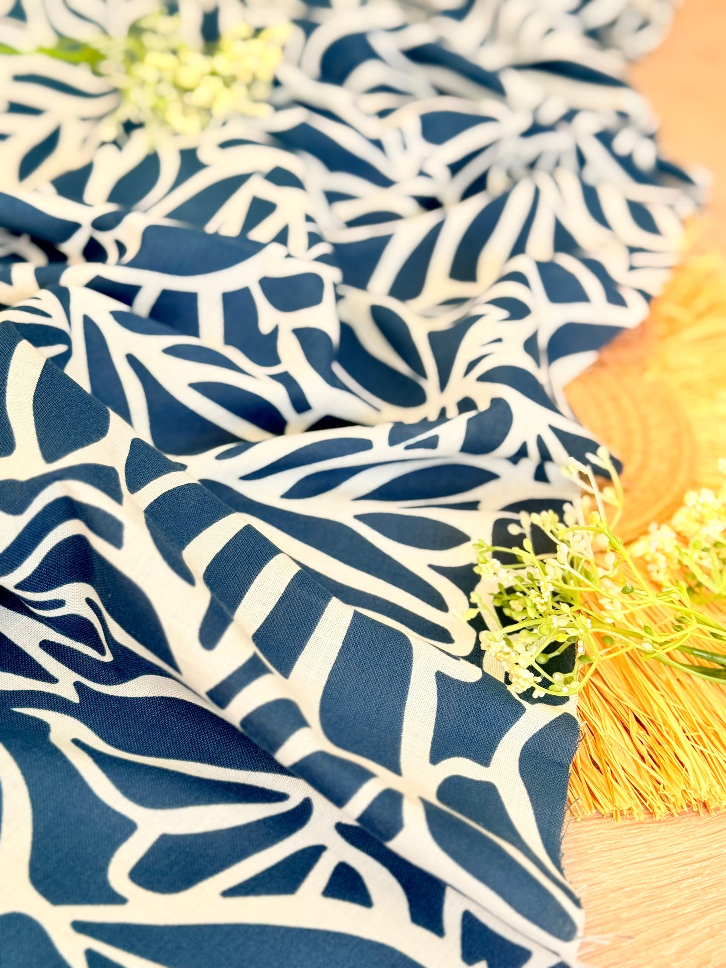 Printed Linen Nature Trace