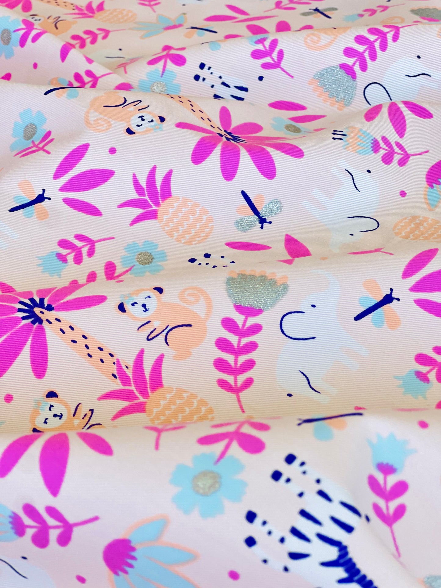 Gabardina Girl Jungle