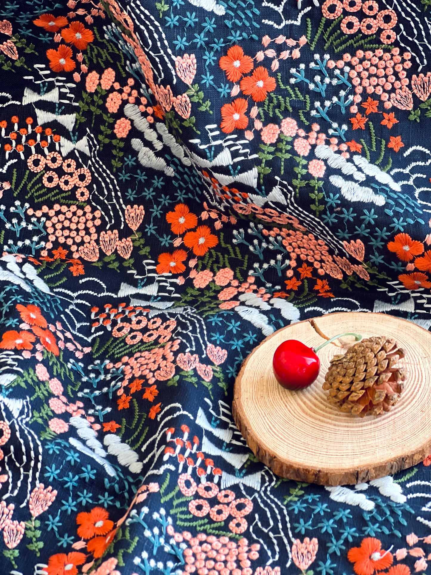 Embroidered Linen Elite Garden