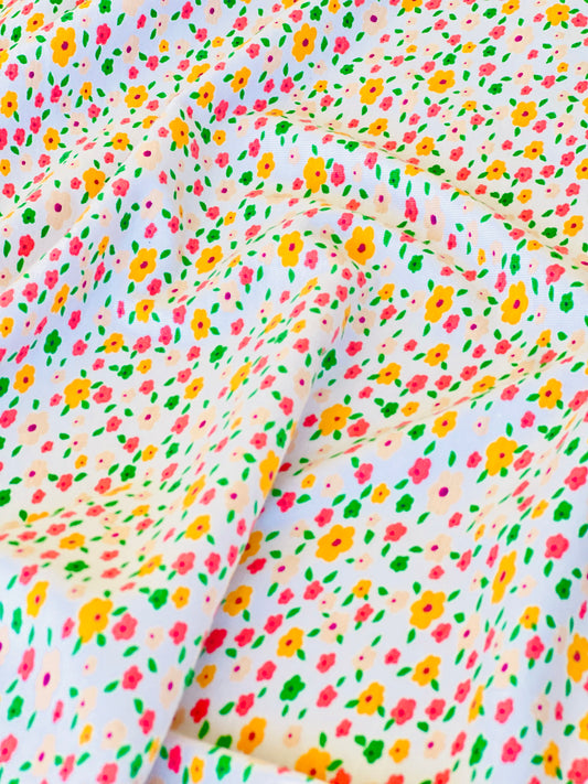 Interlock Spring Flowers