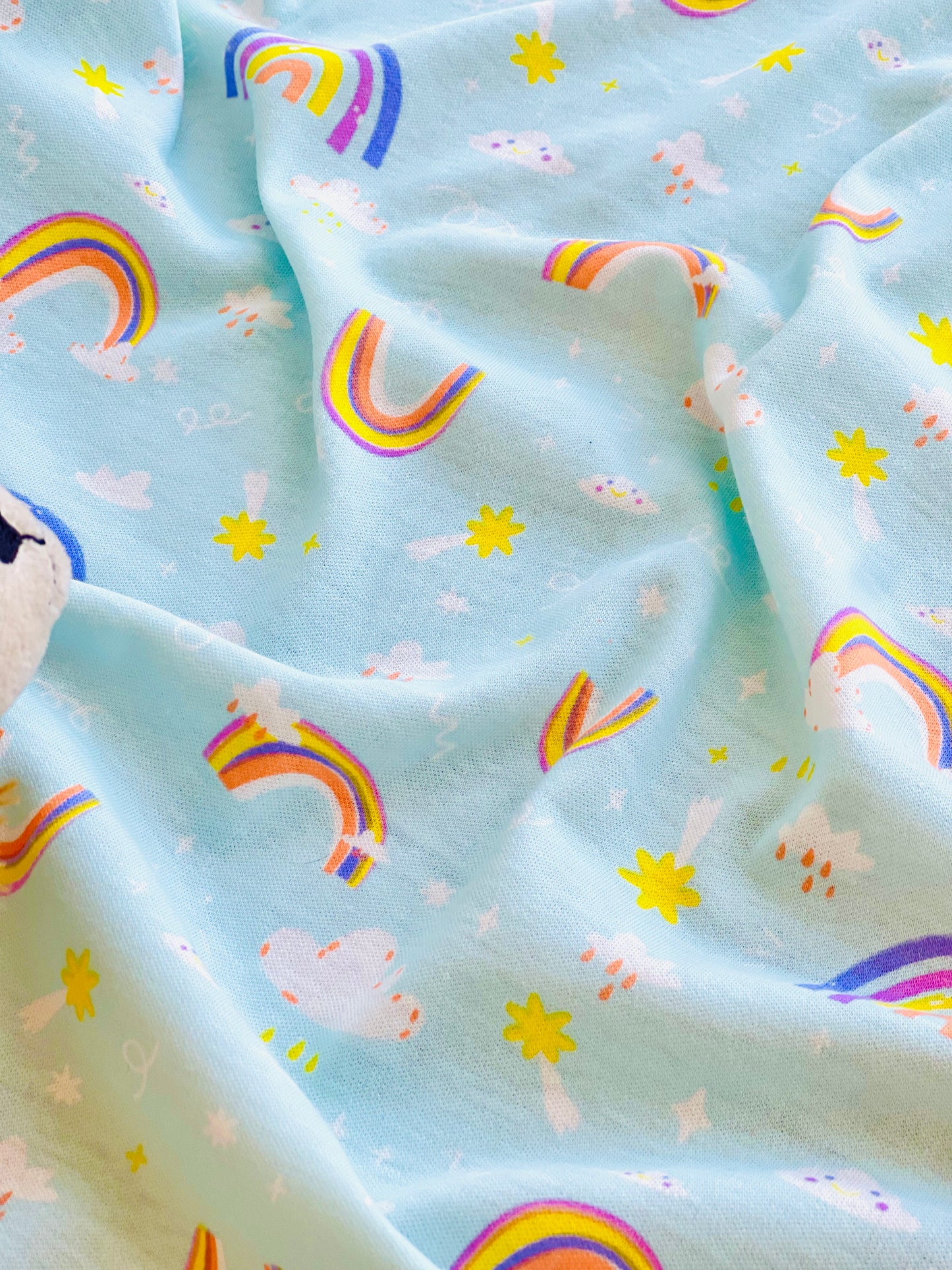 Interlock Blue Rainbow