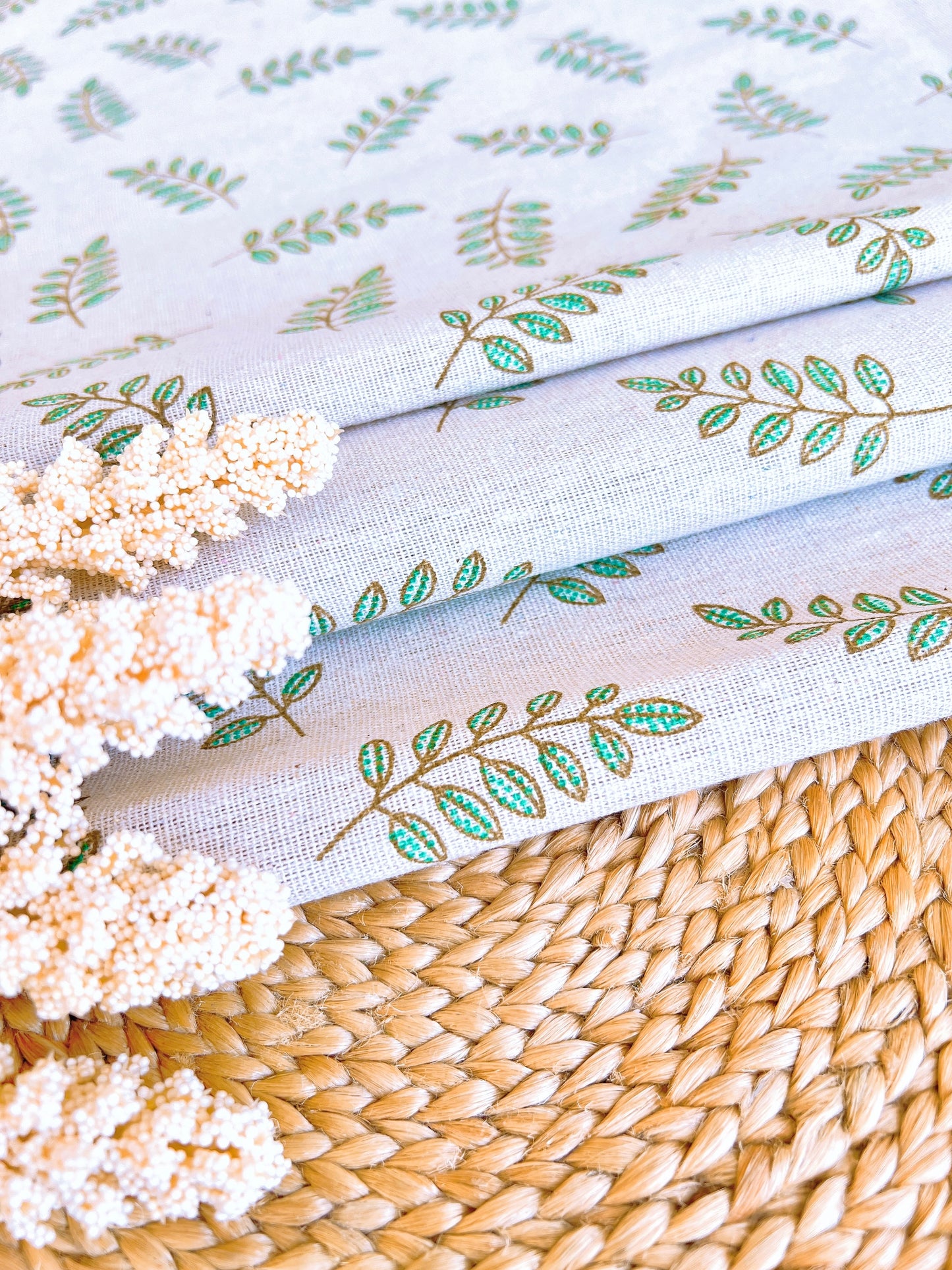 Printed Semi Linen Laurel