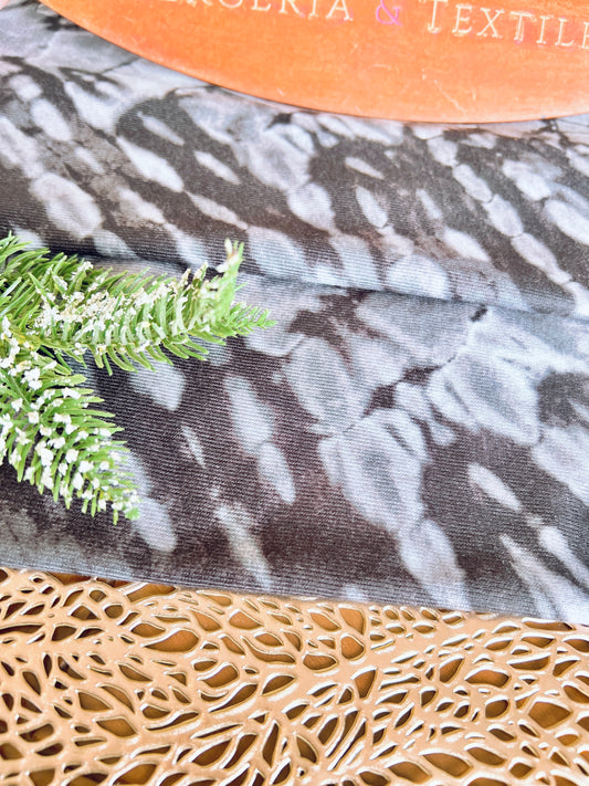 Hachi Sweater Dark Jungle