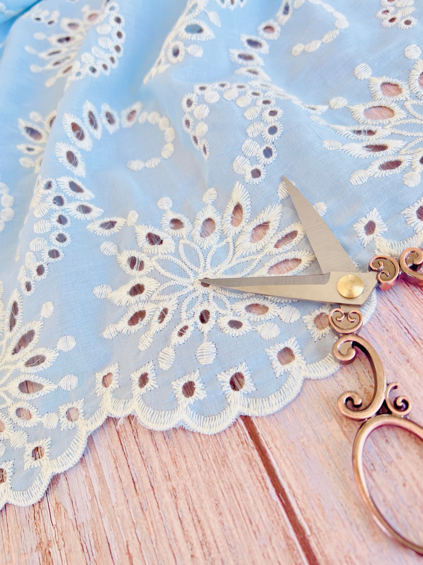 Embroidered Cotton Spring/S08