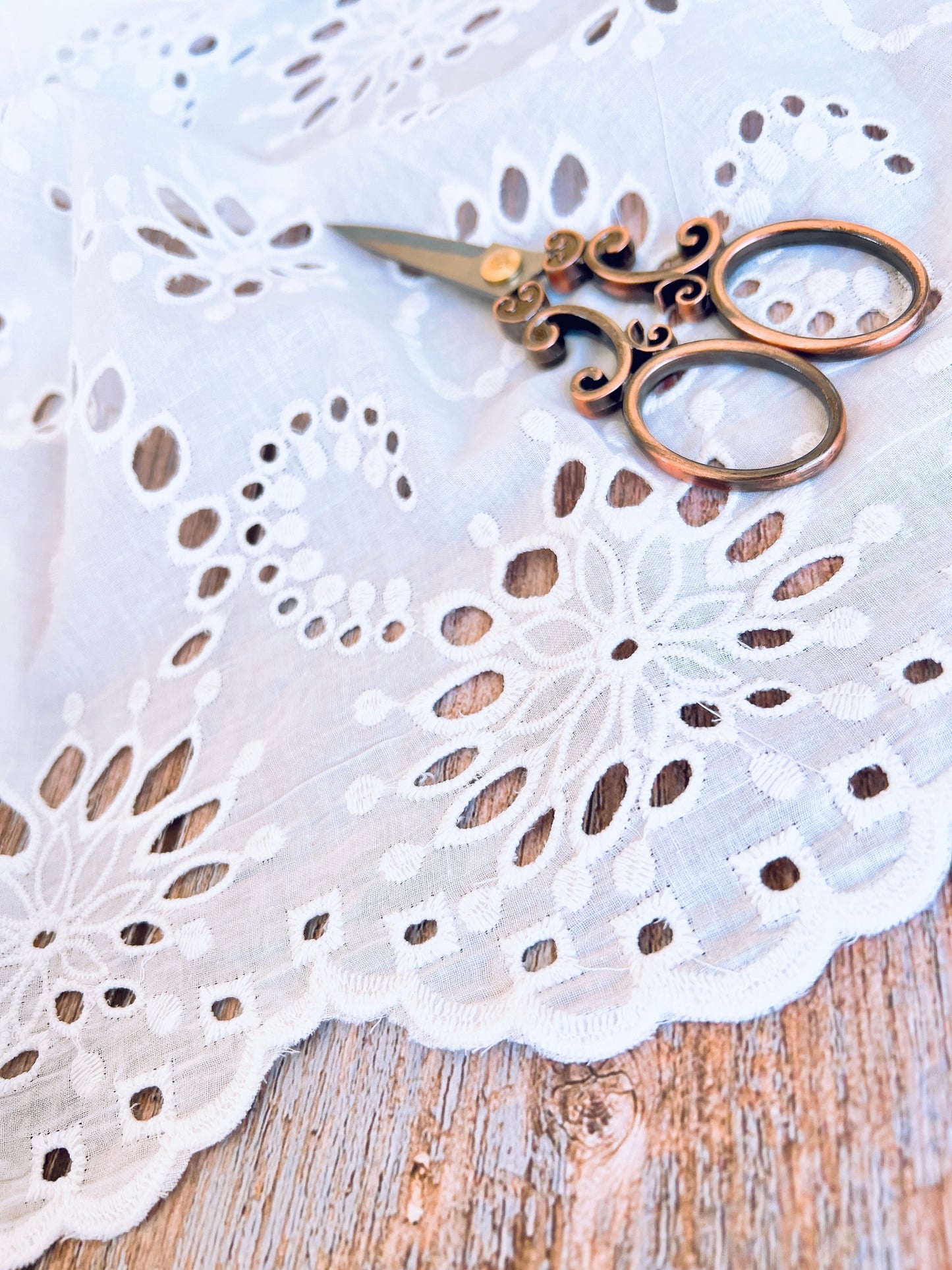 Embroidered Cotton Spring/S08