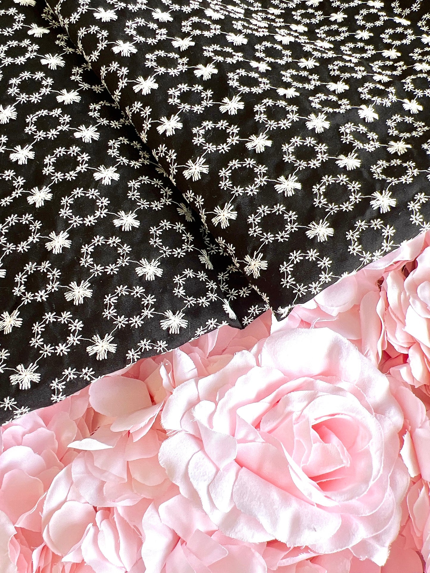 Embroidered Cotton Mini White