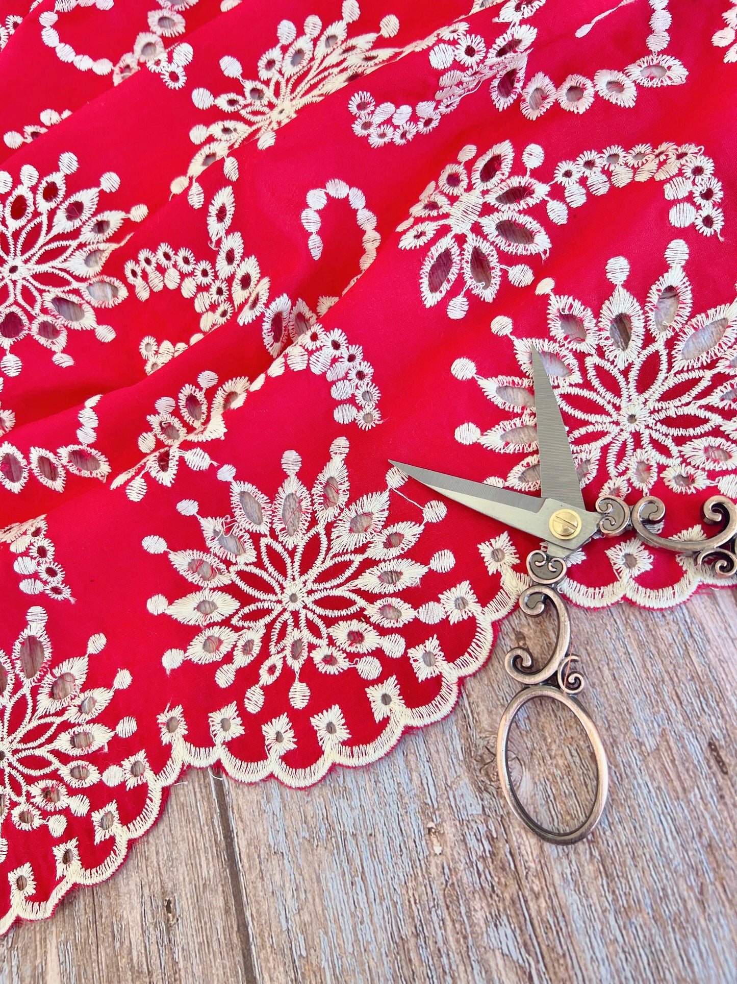 Embroidered Cotton Spring/S08