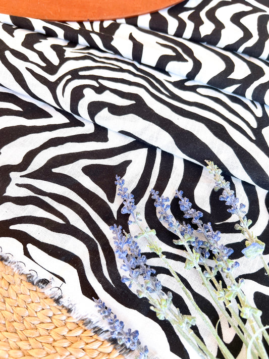 Printed Linen Dark Zebra