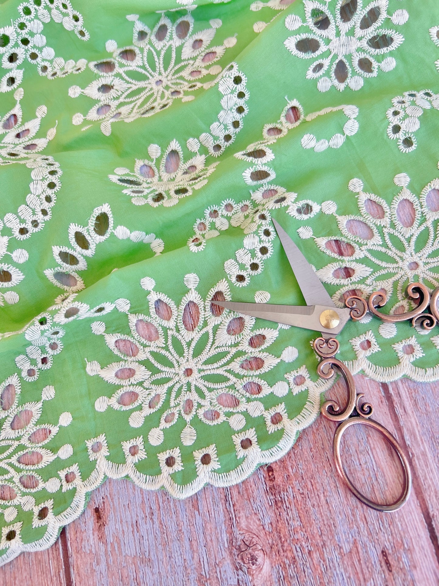 Embroidered Cotton Spring/S08