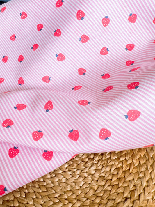 Algodón Mil Rayas Fresitas