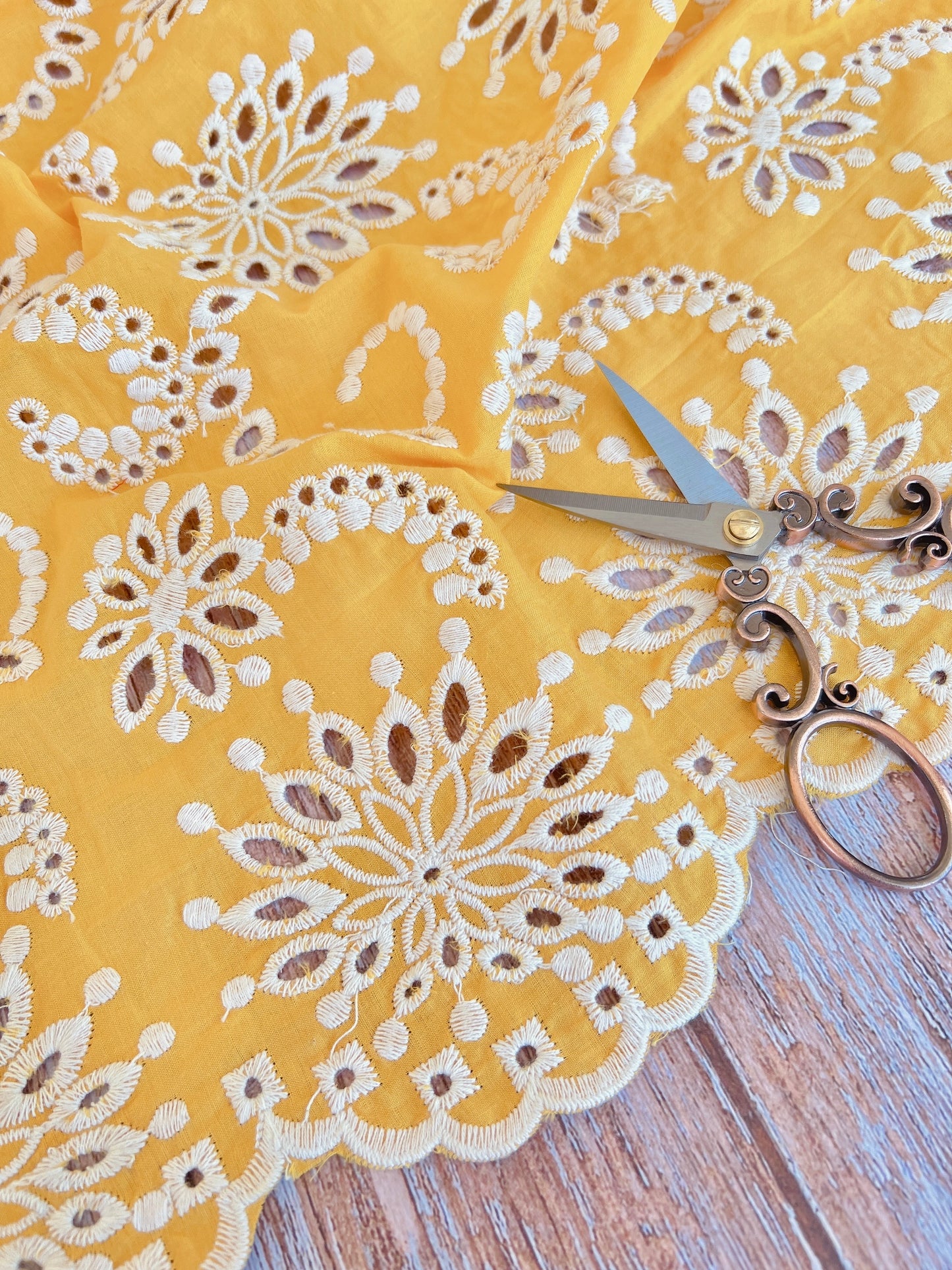 Embroidered Cotton Spring/S08