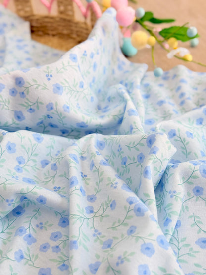 Interlock Dainty Garden