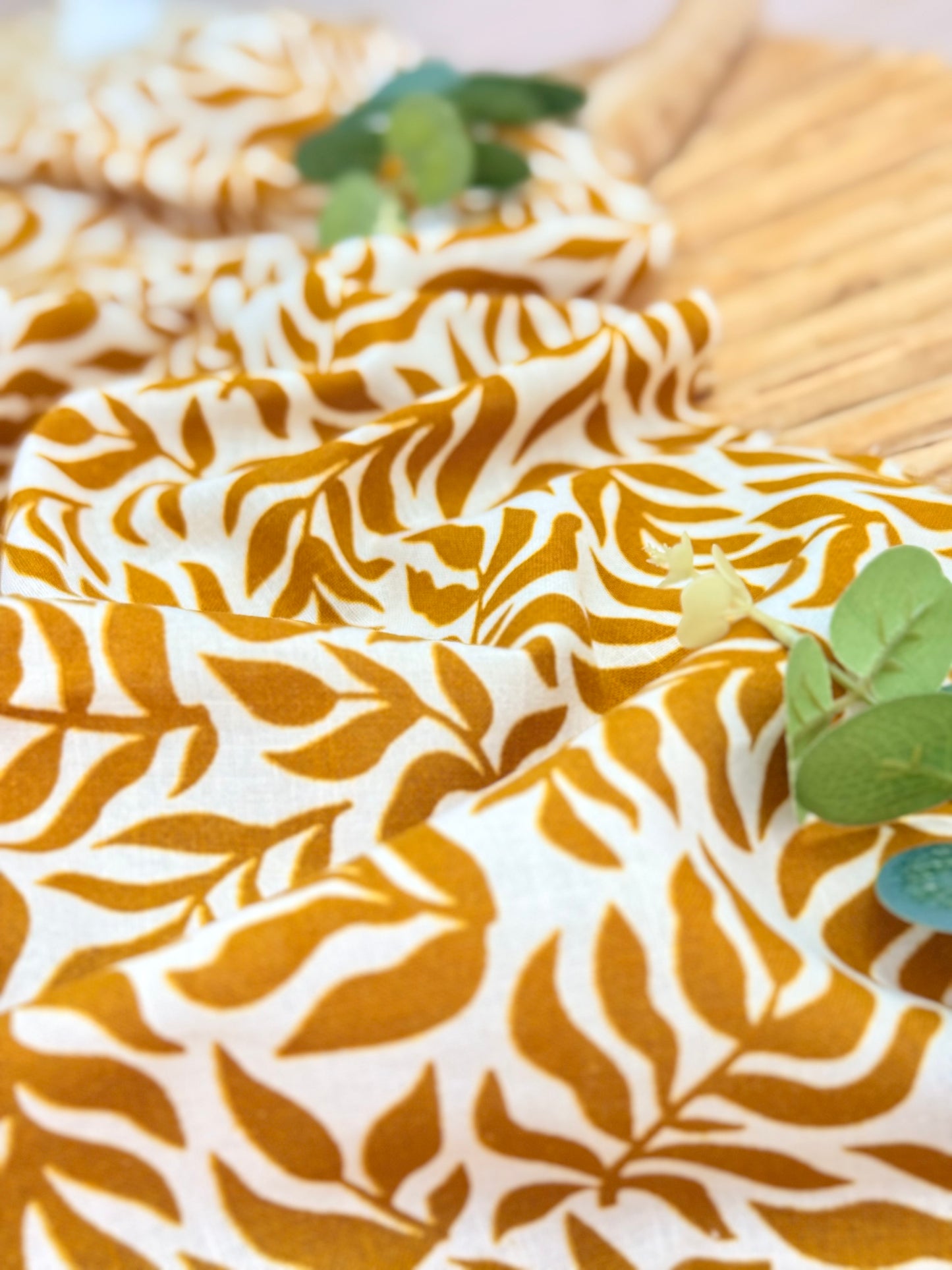 Printed Linen Leaf Harmony
