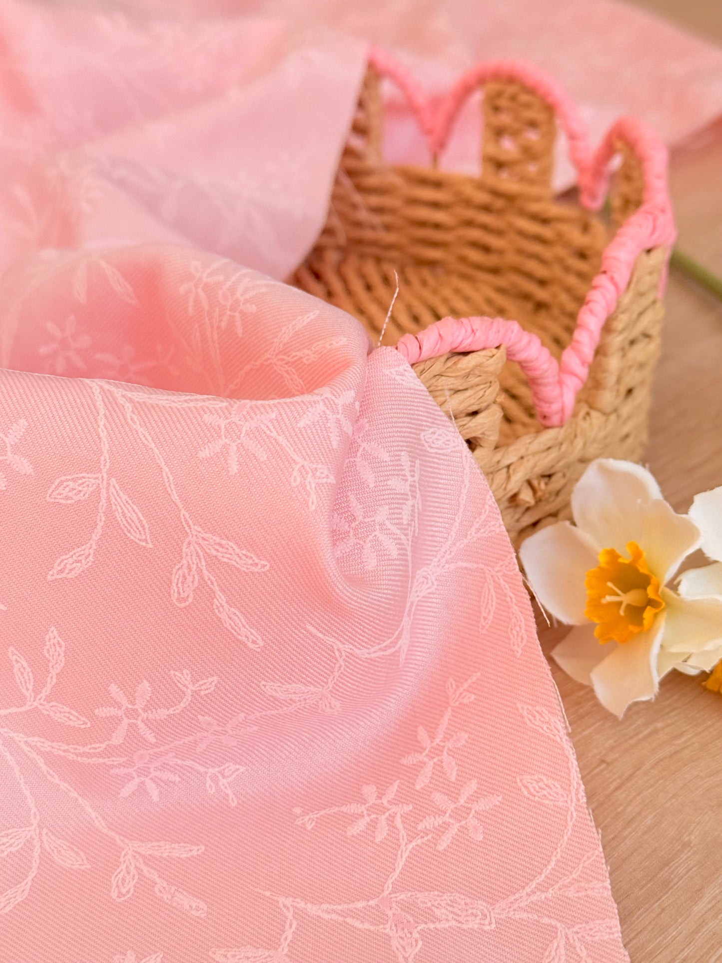 Twill Puff Stretch Blush Garden