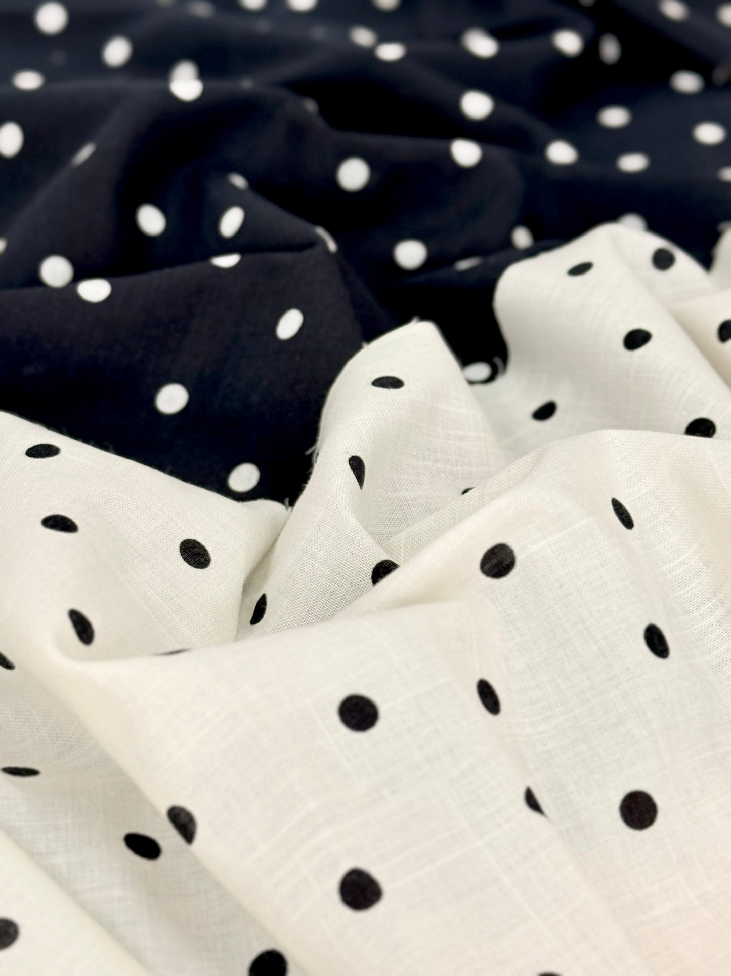 Printed Linen Small Dot