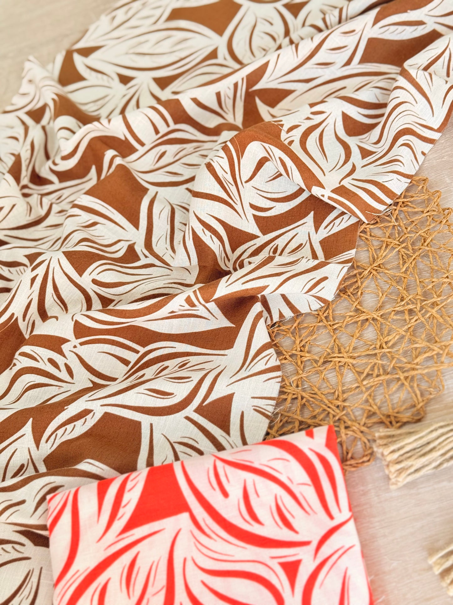 Printed Linen Tropical Trace