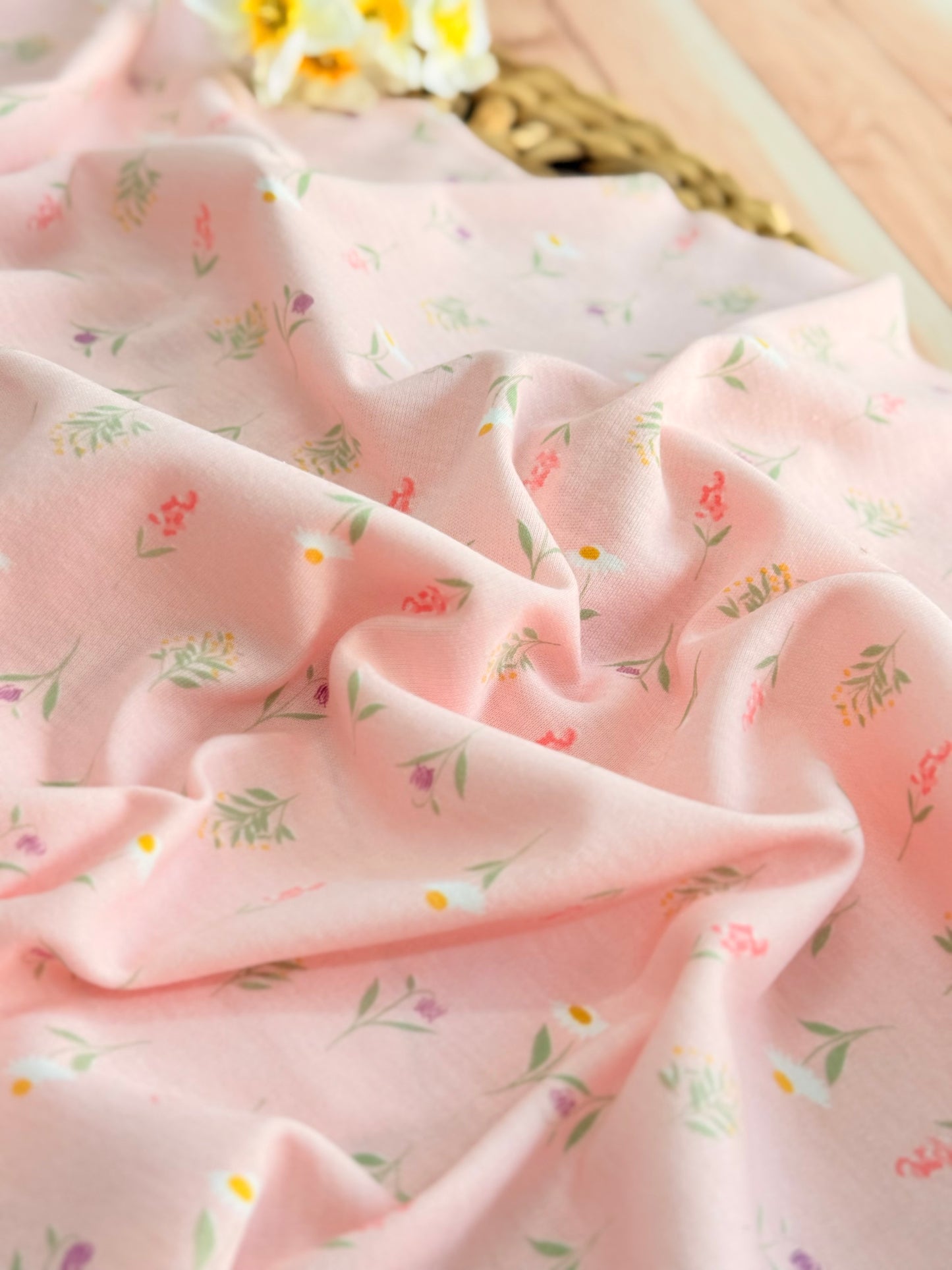 Interlock Petite Blossom