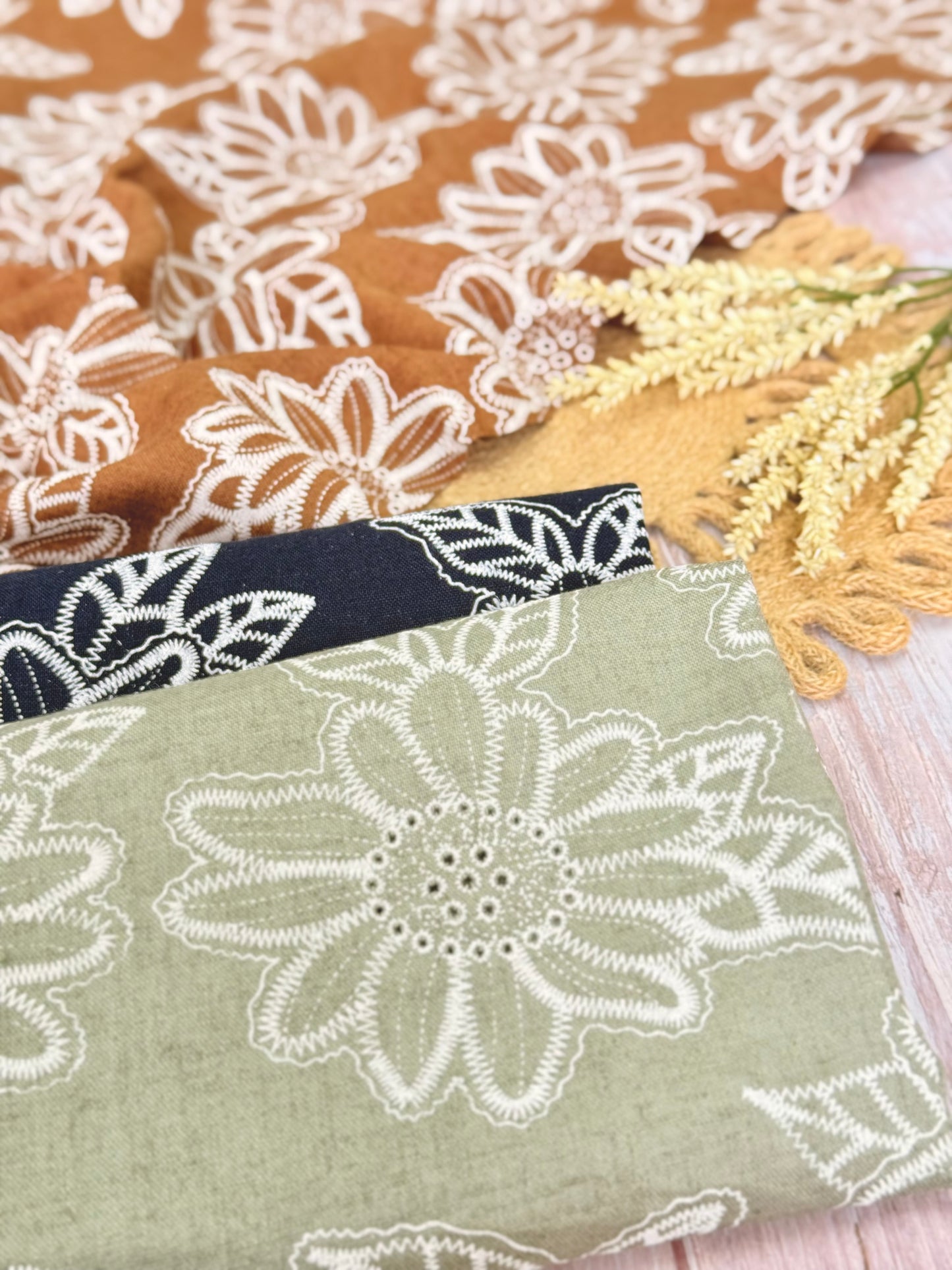 Holl Out Printed Linen 21