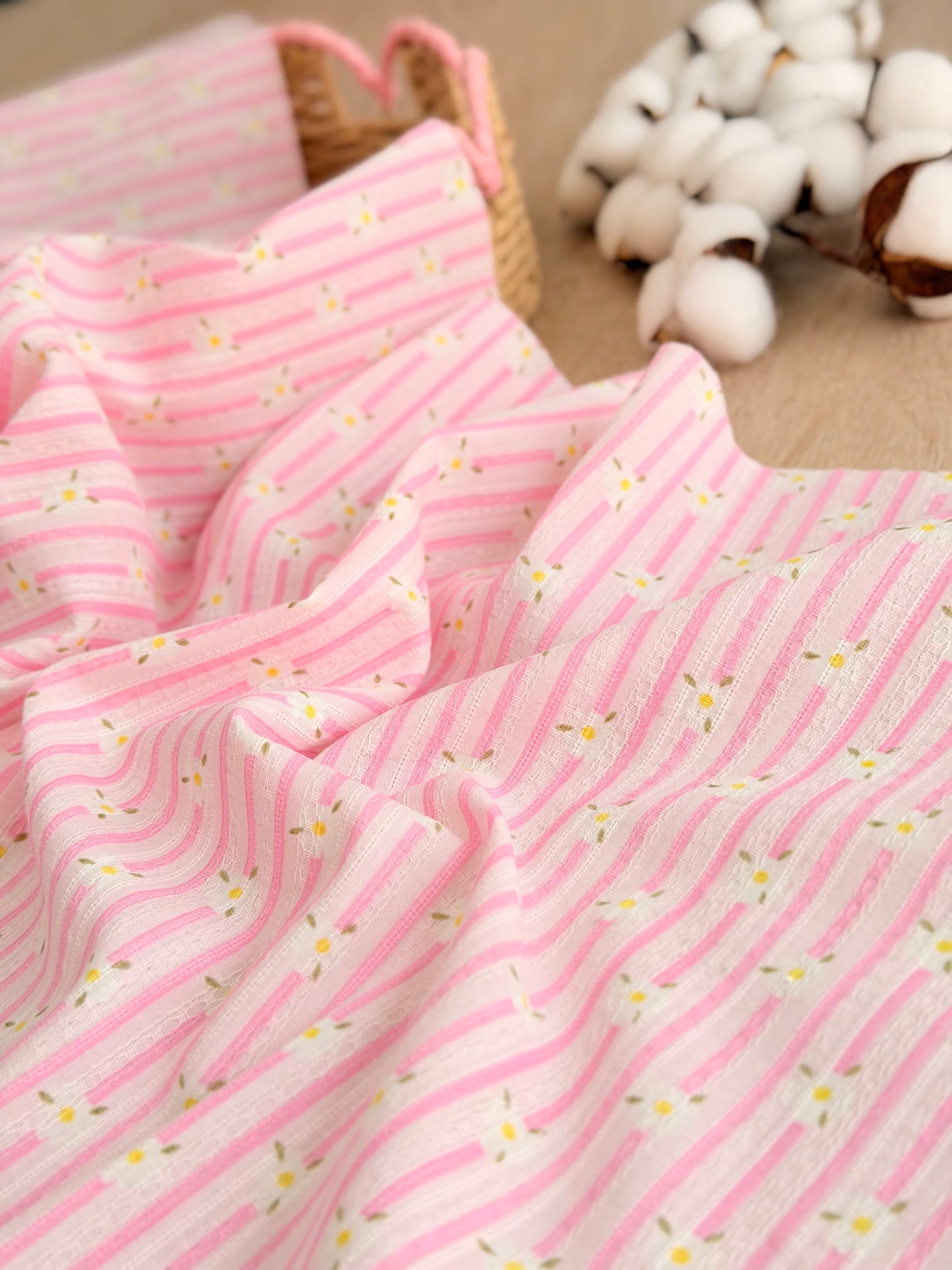 Embroidered Cotton Daisy Lane
