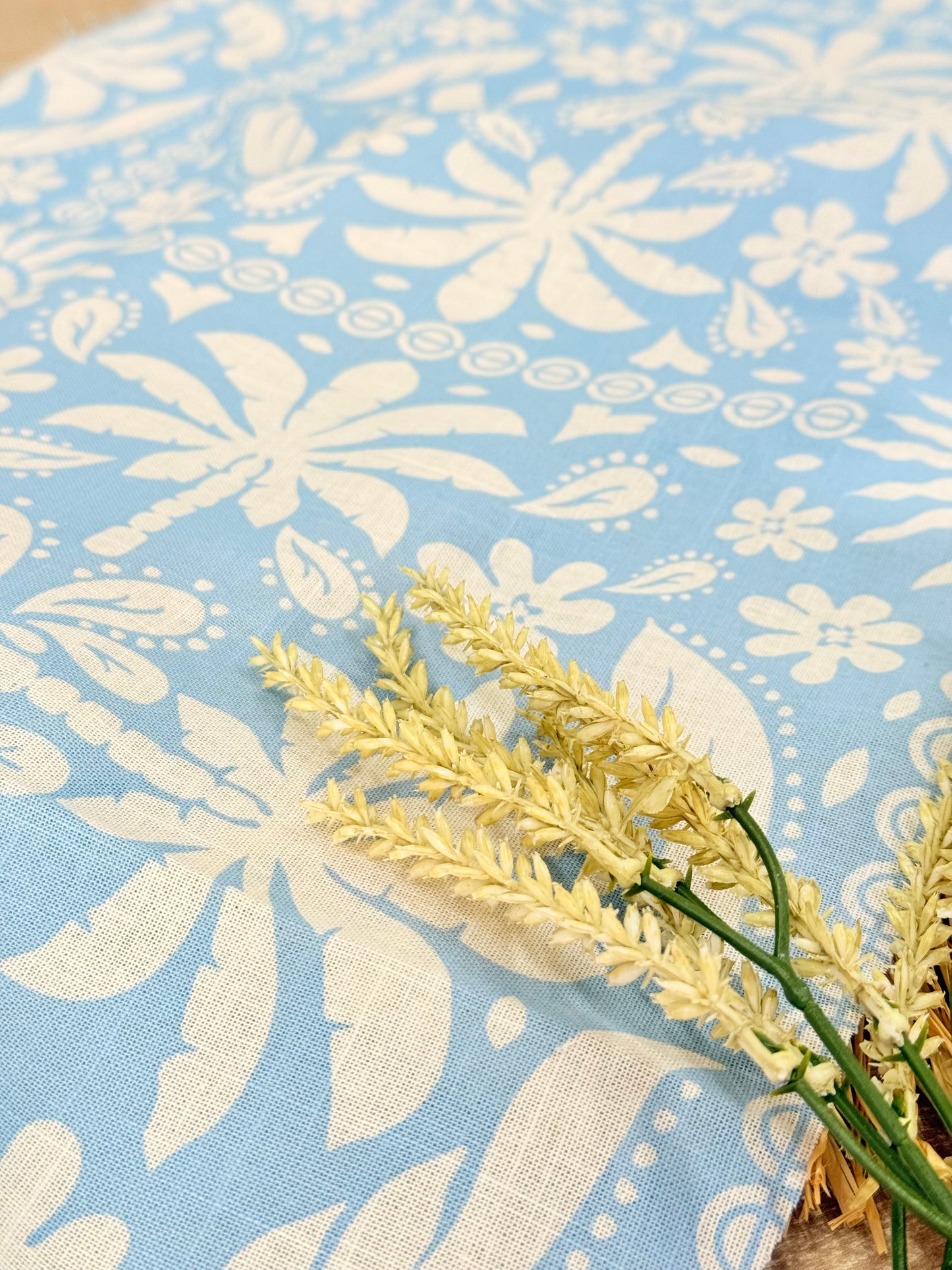 Printed Linen Sunlit Heritage