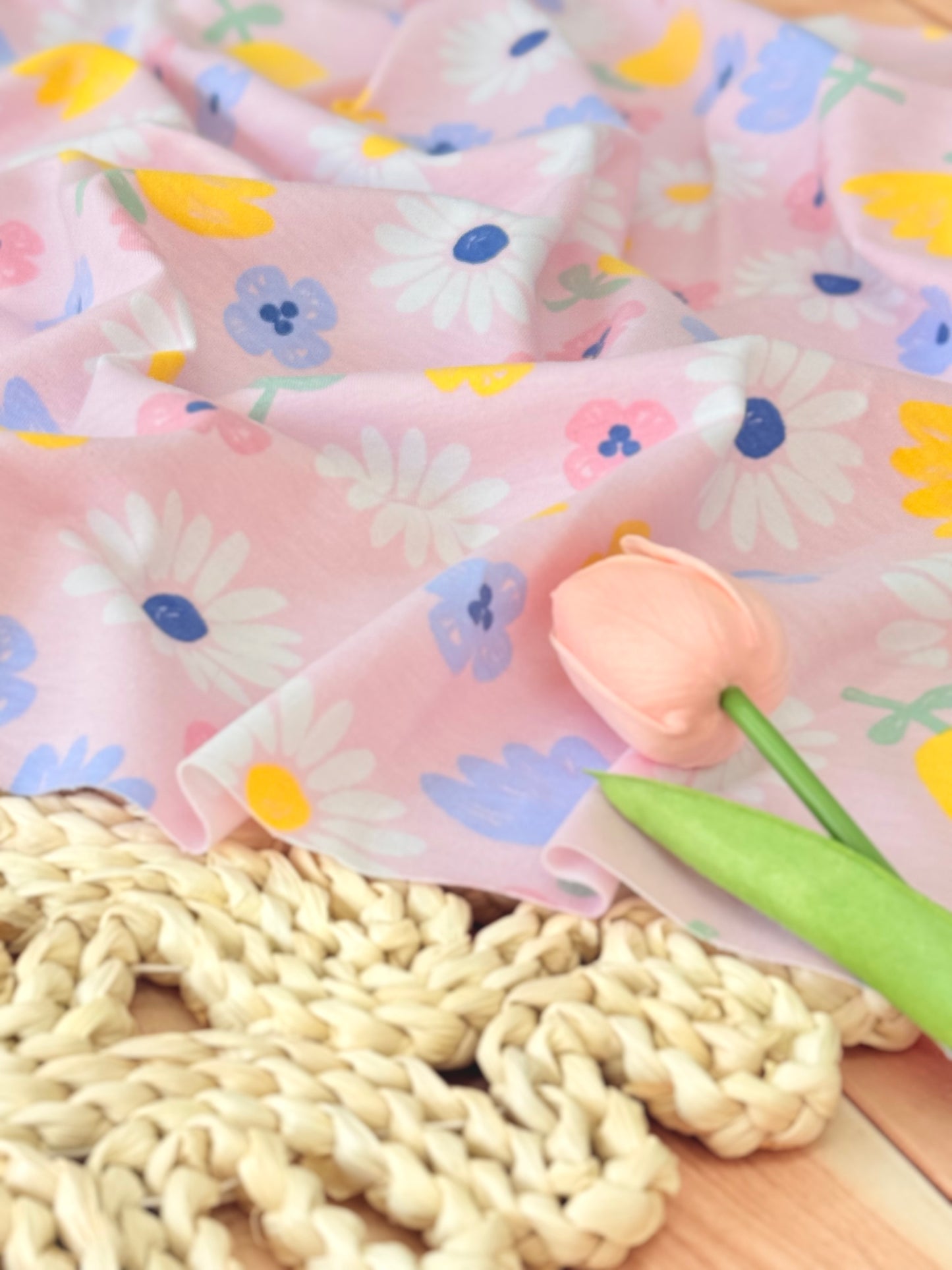 Interlock Bloomy Days