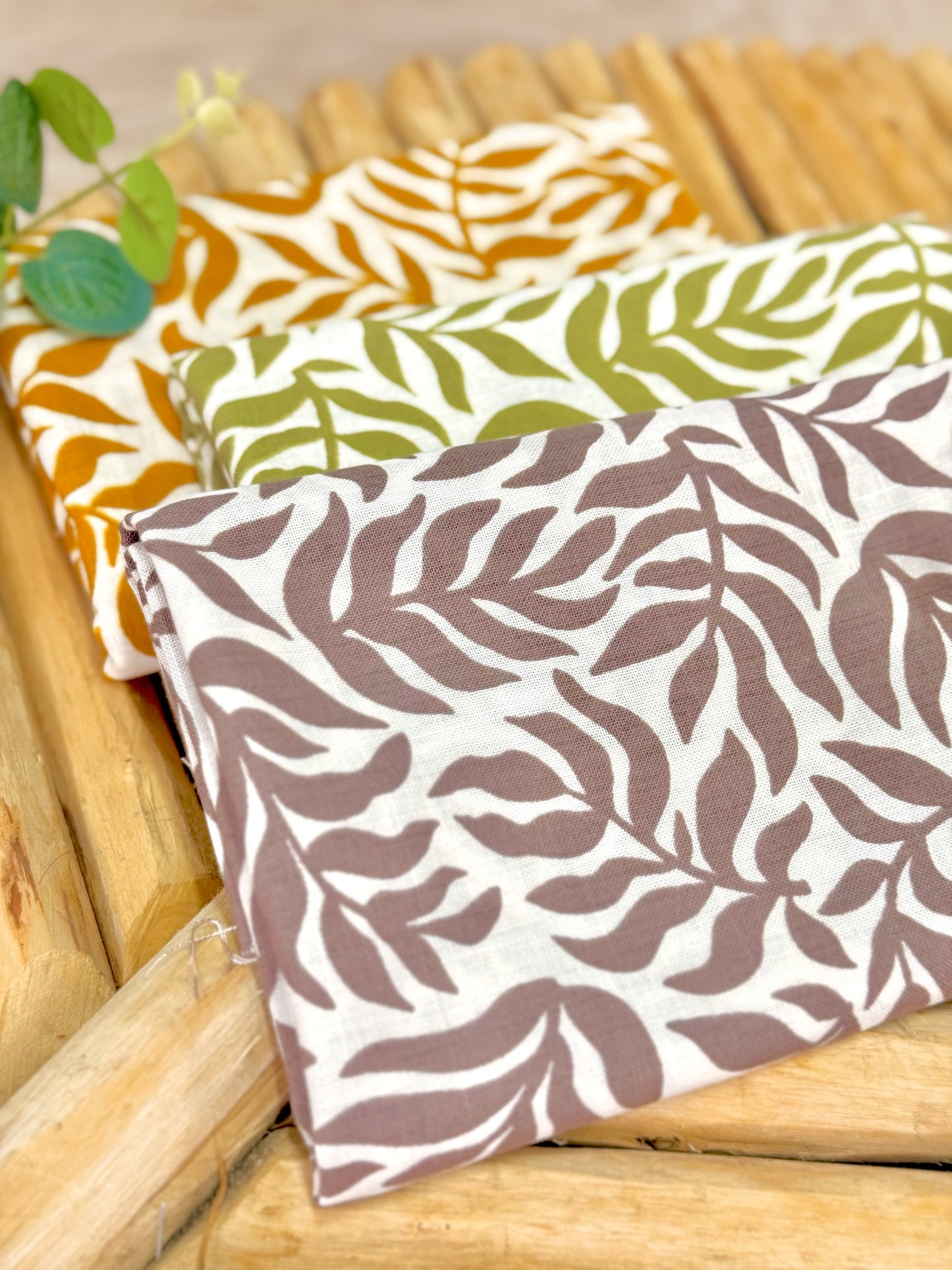 Printed Linen Leaf Harmony