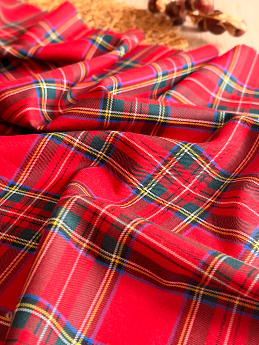 Lana Highland Red