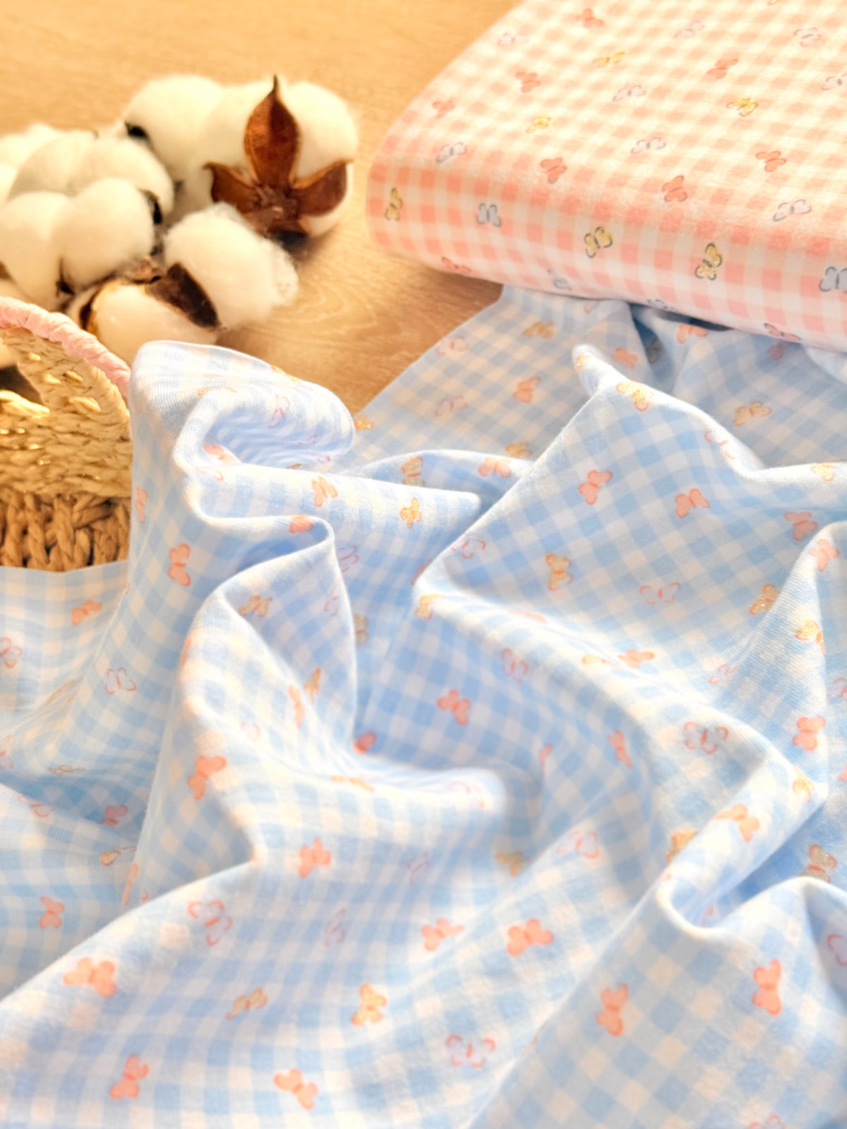 Interlock Butterfly Picnic