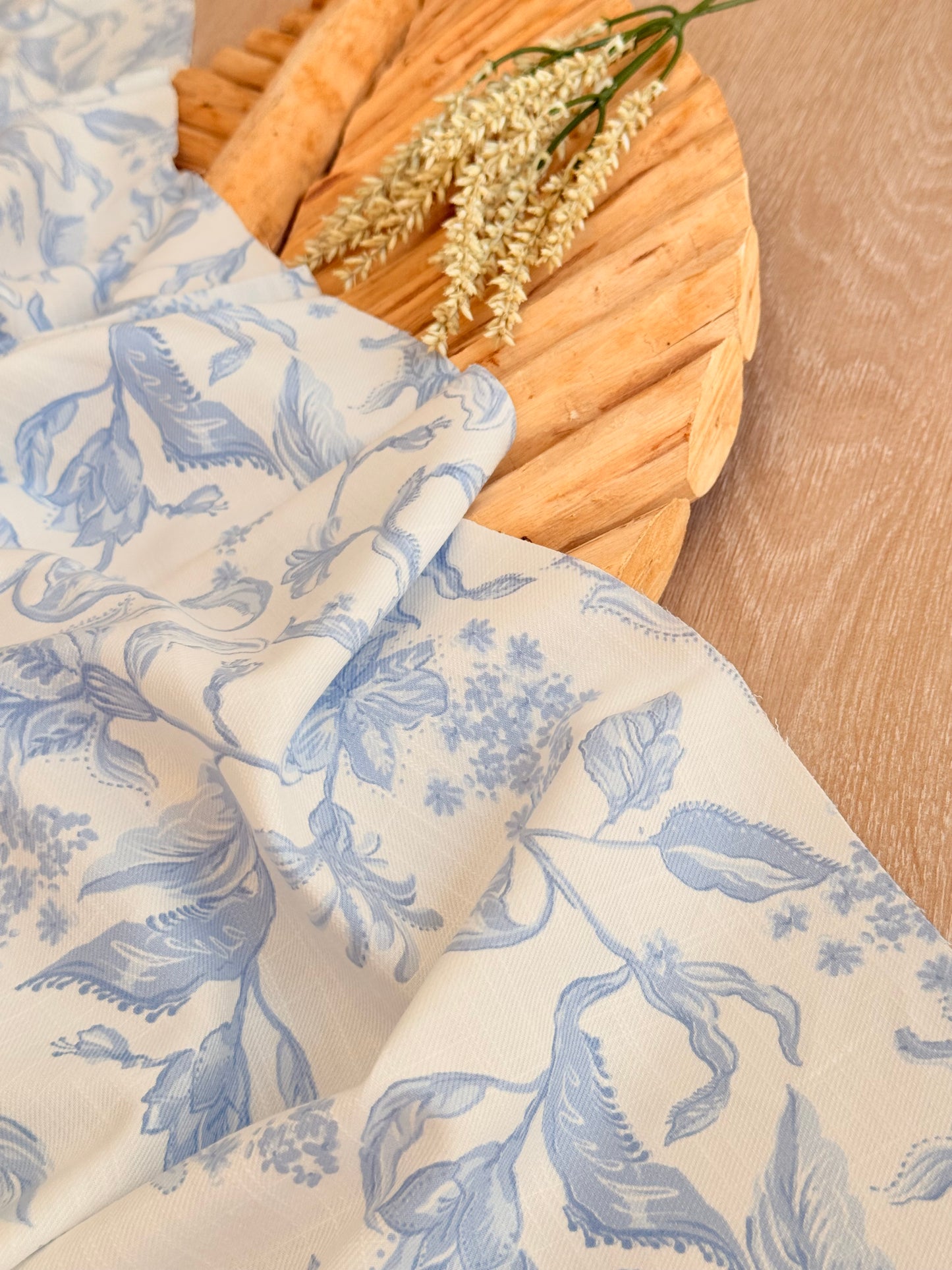 Printed Linen Slub Porcelain Garden