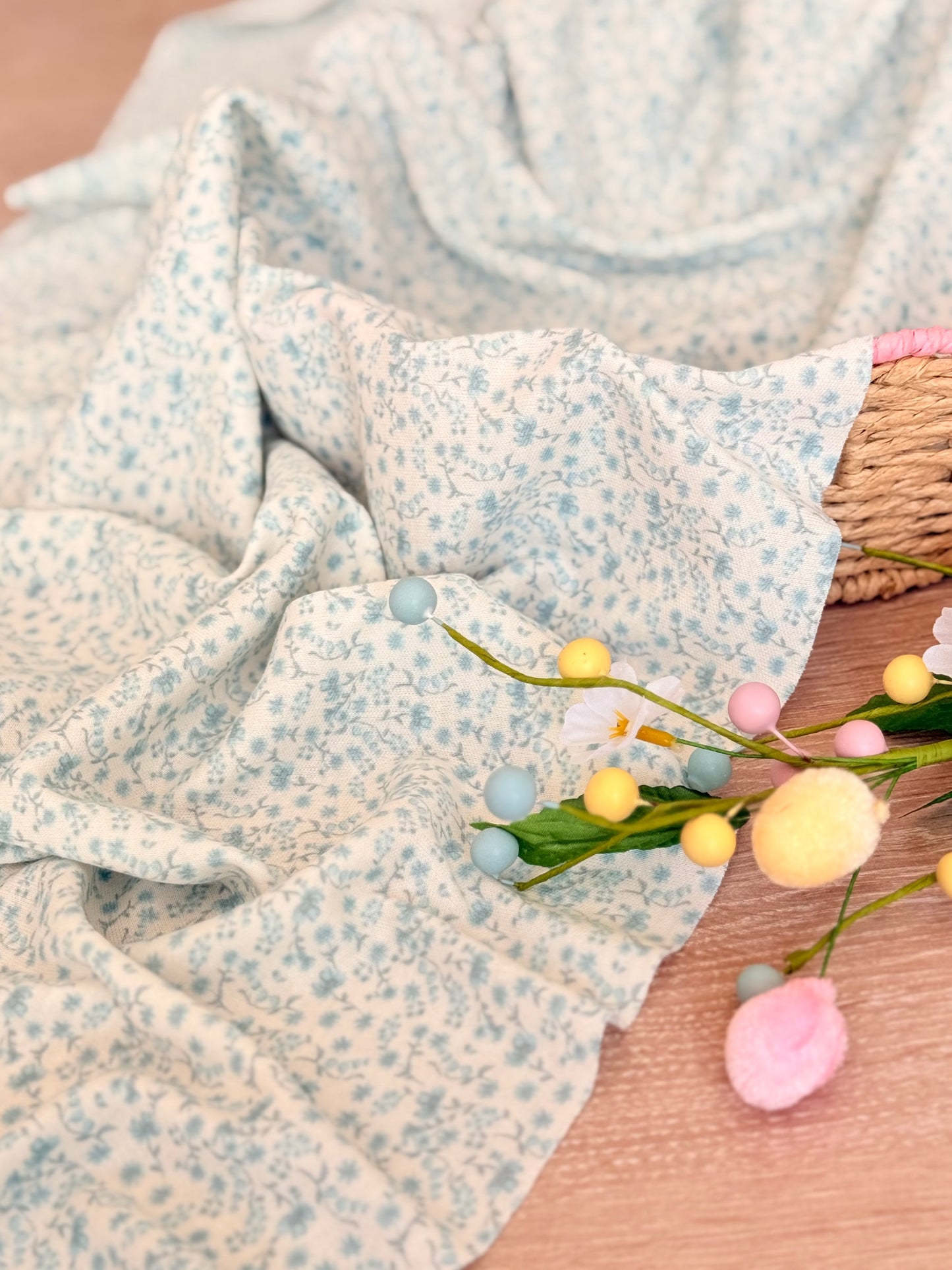 Interlock Blossom Dust