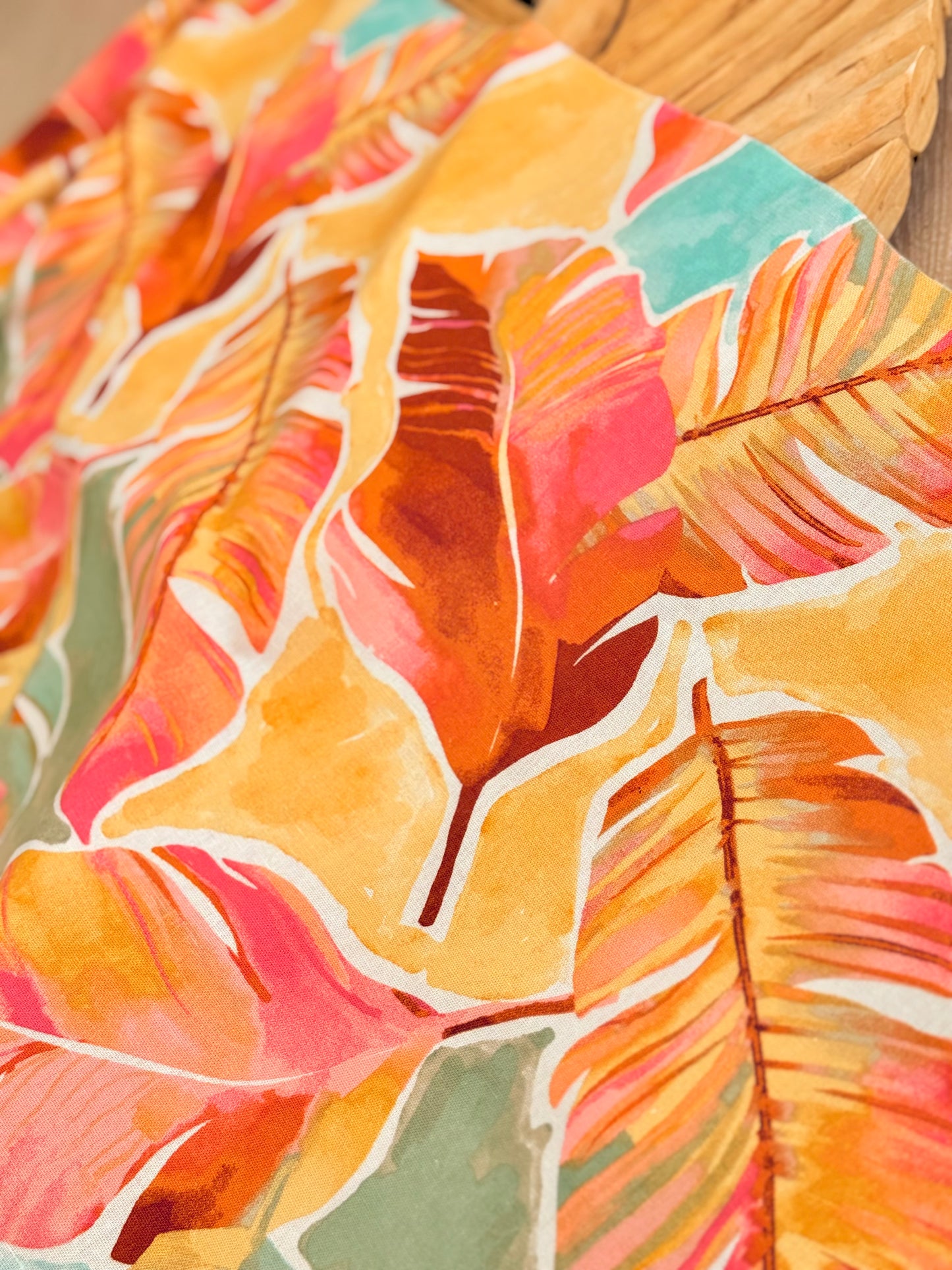 Printed Linen Flame Palms