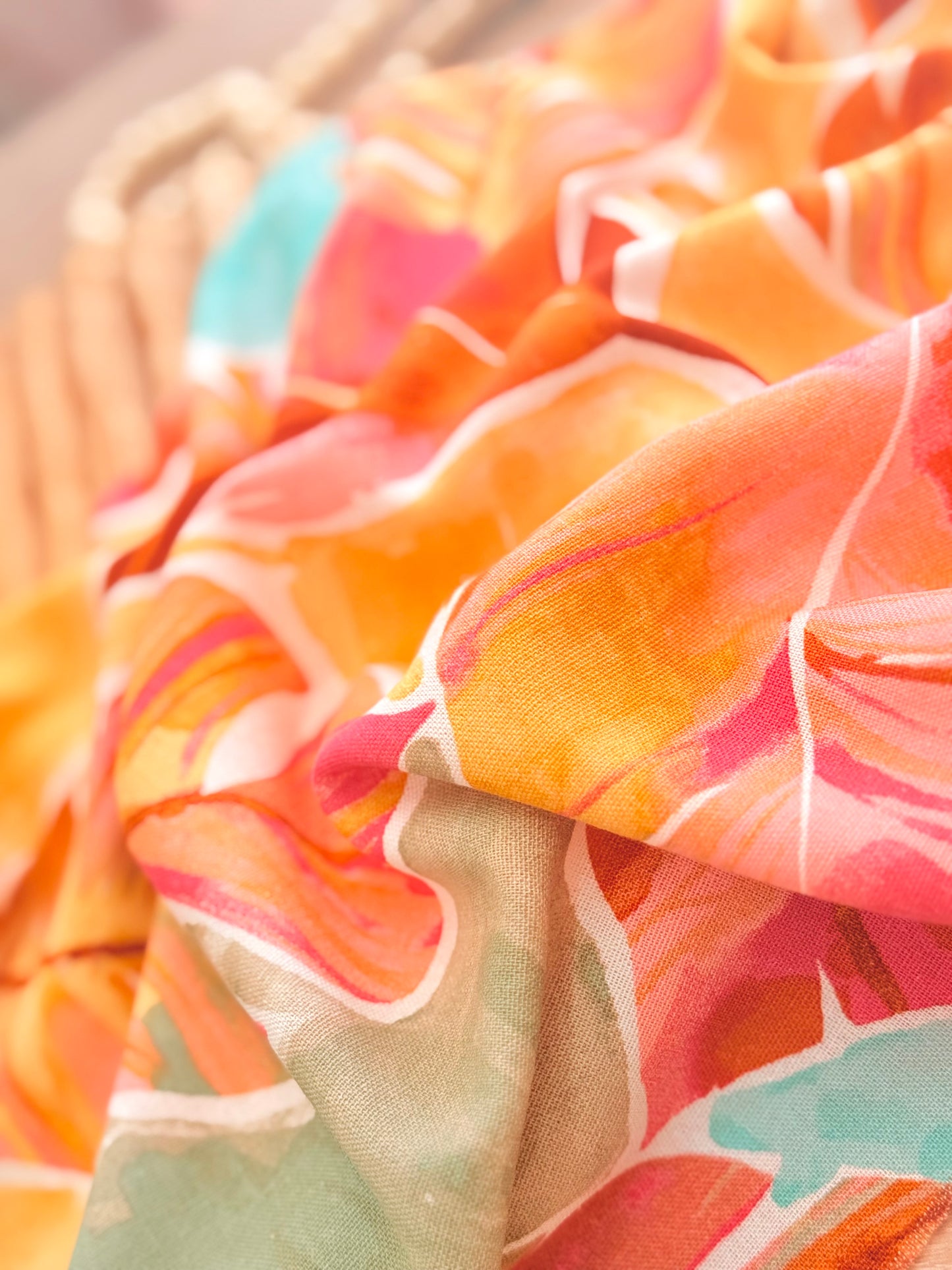 Printed Linen Flame Palms