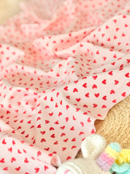 Interlock Hearty Dots