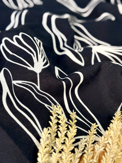 Printed Linen Noir Petal