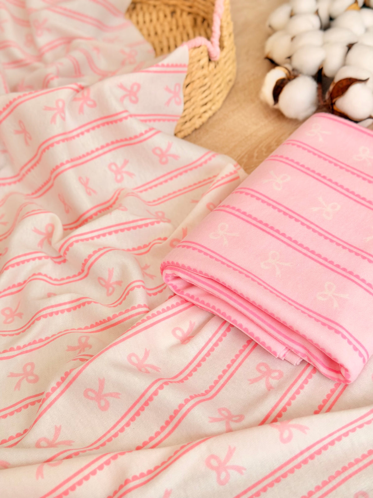 Interlock Lace Ribbons
