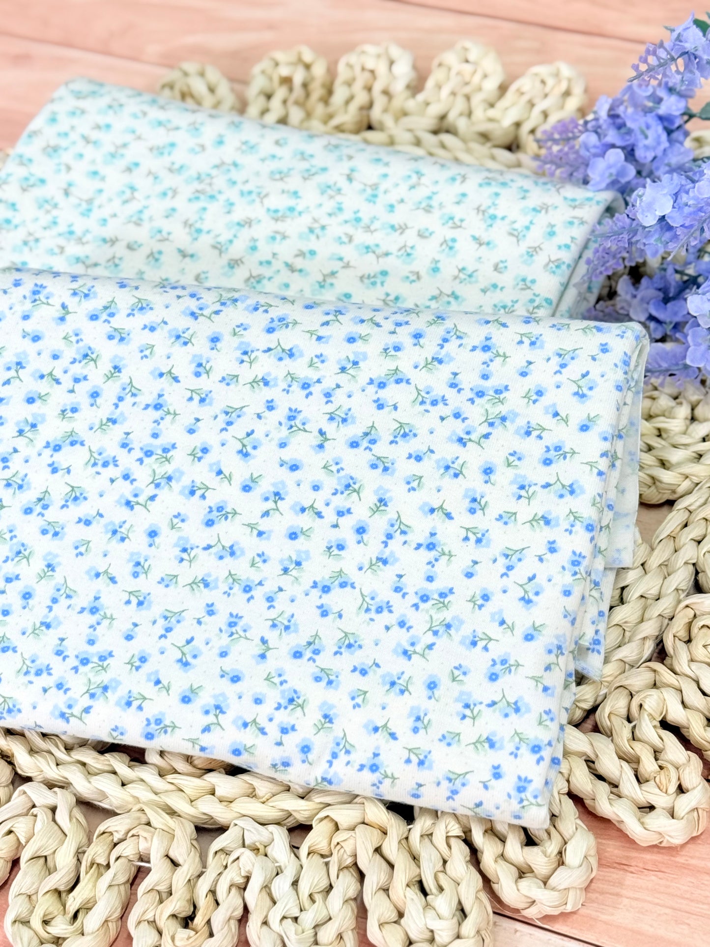 Interlock Petal Rain
