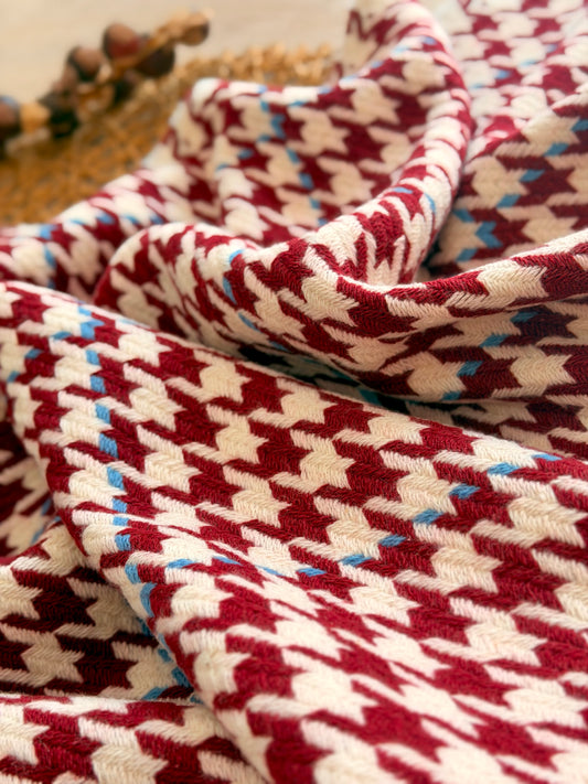Paño de Lana Crimson Houndstooth