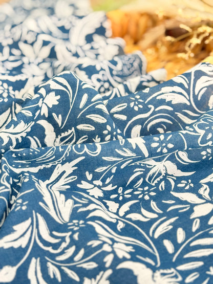 Printed Linen Rustic Garden